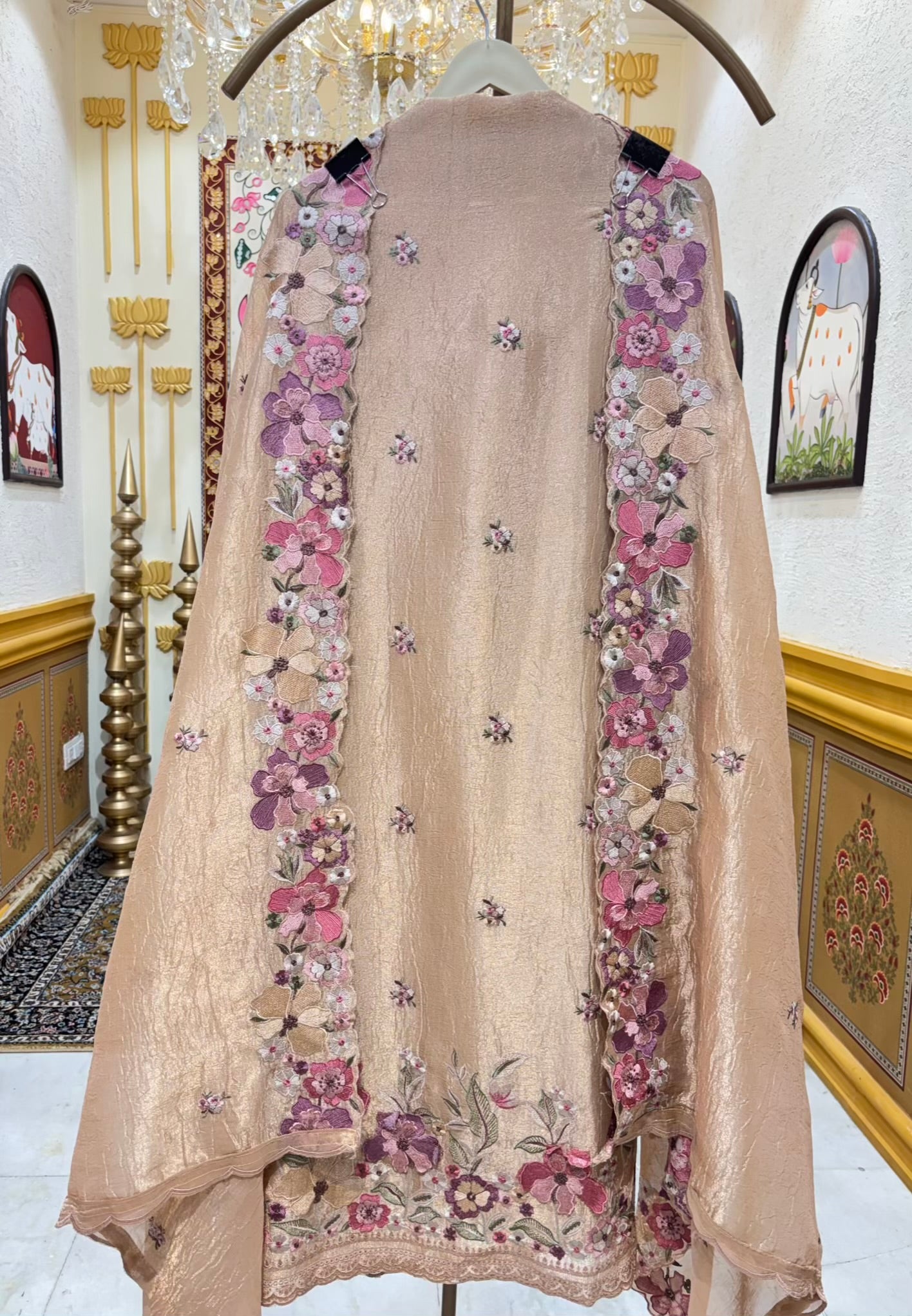 Nyra Tissue Thread Suit