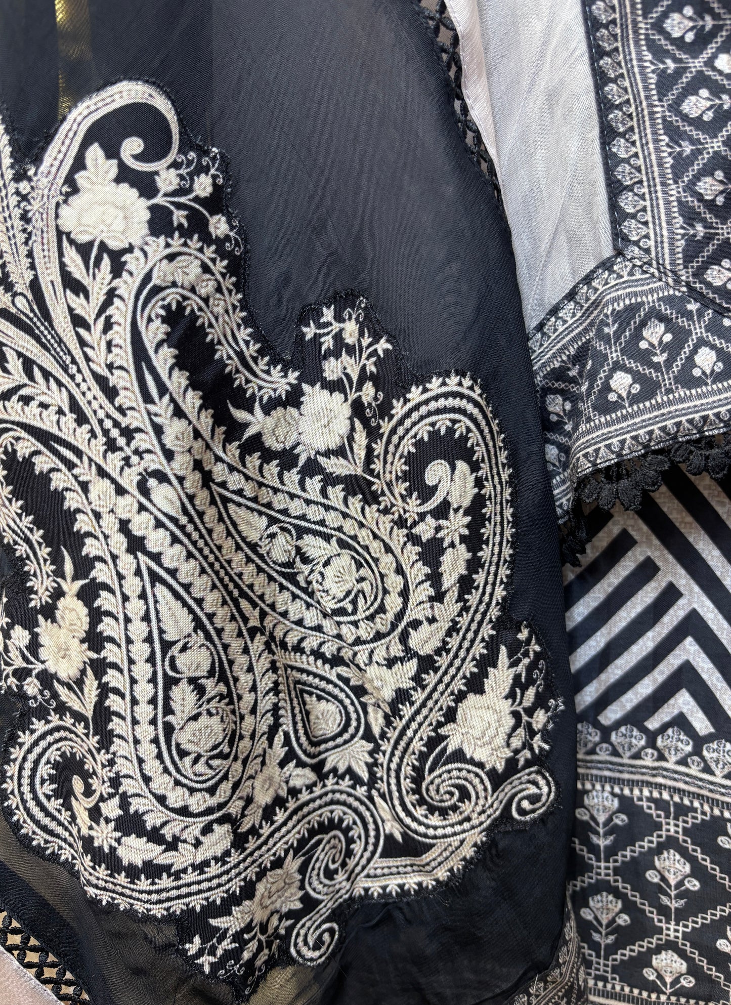 Saumya Muslin Suit