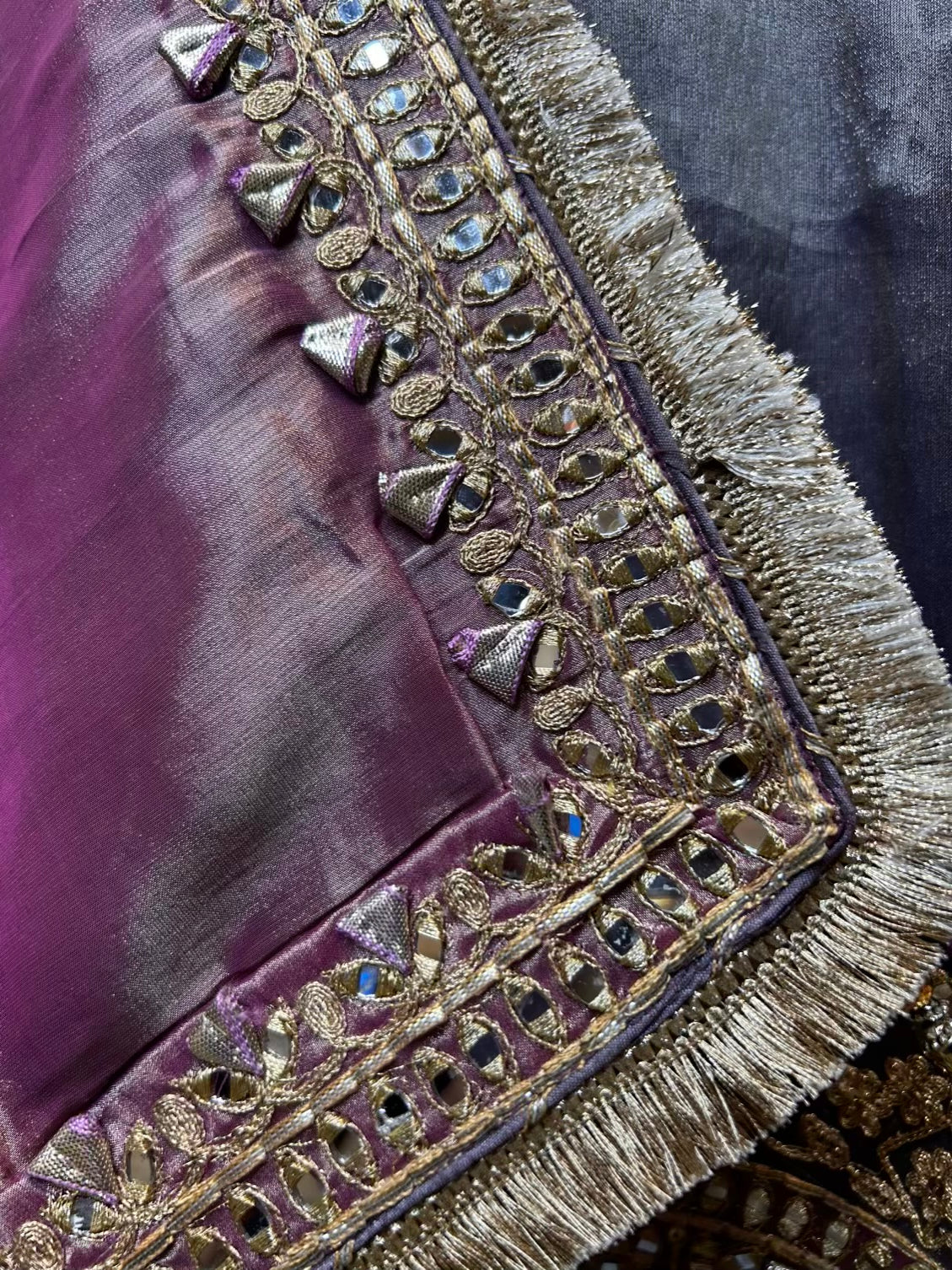 Zarnoor Éclat Suit
