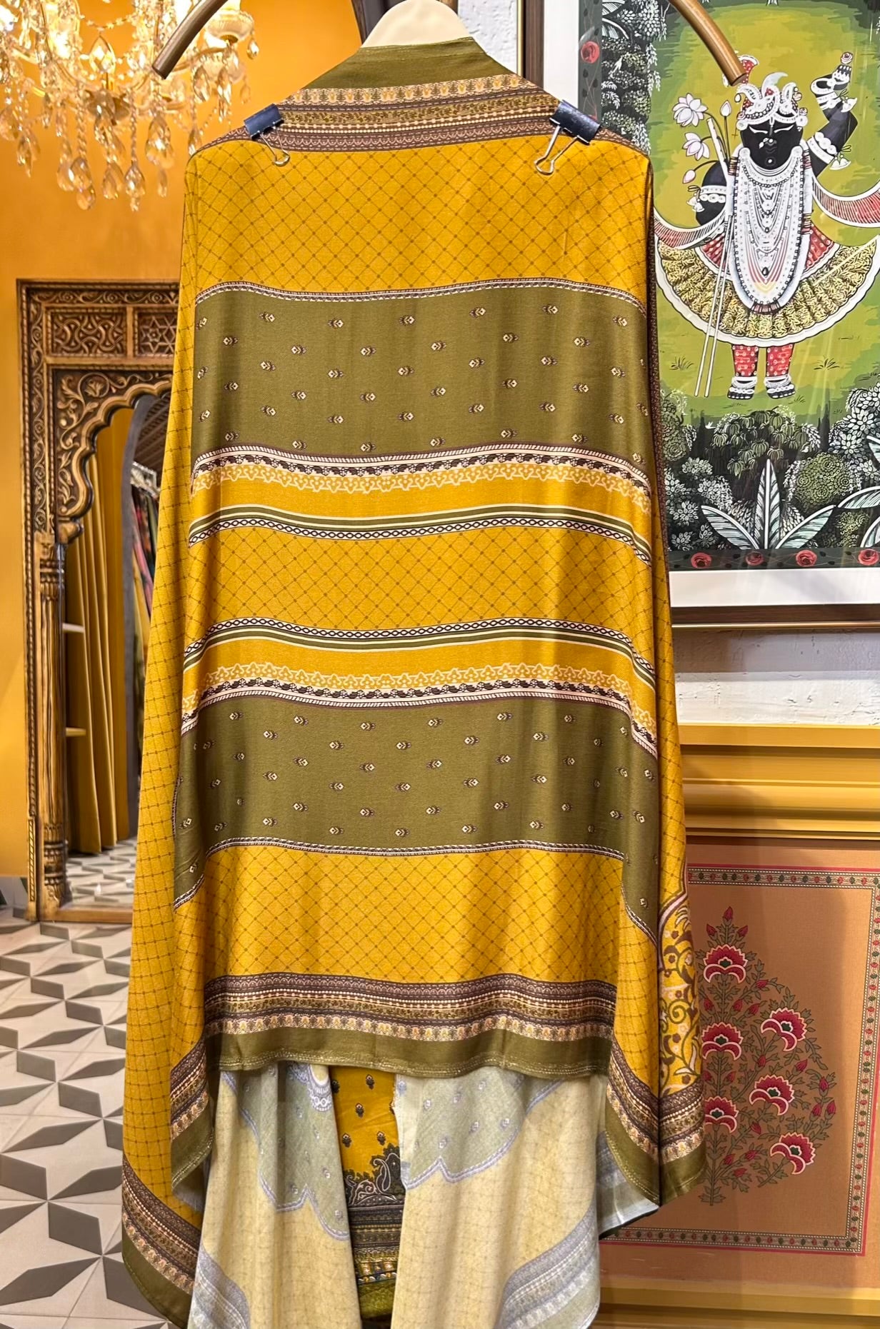 Rimzara Kashmiri Suit (Mehendi Green)