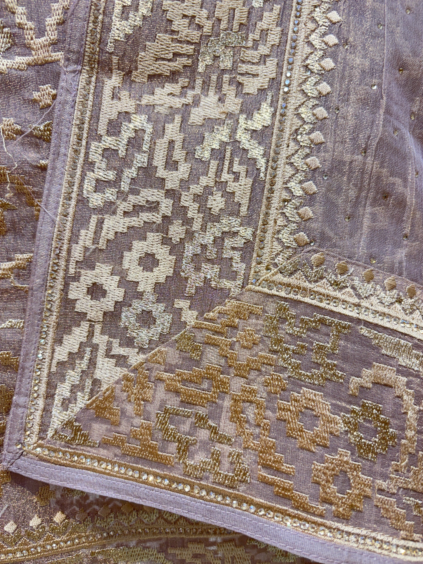 Zareen Zari Tissue Suit