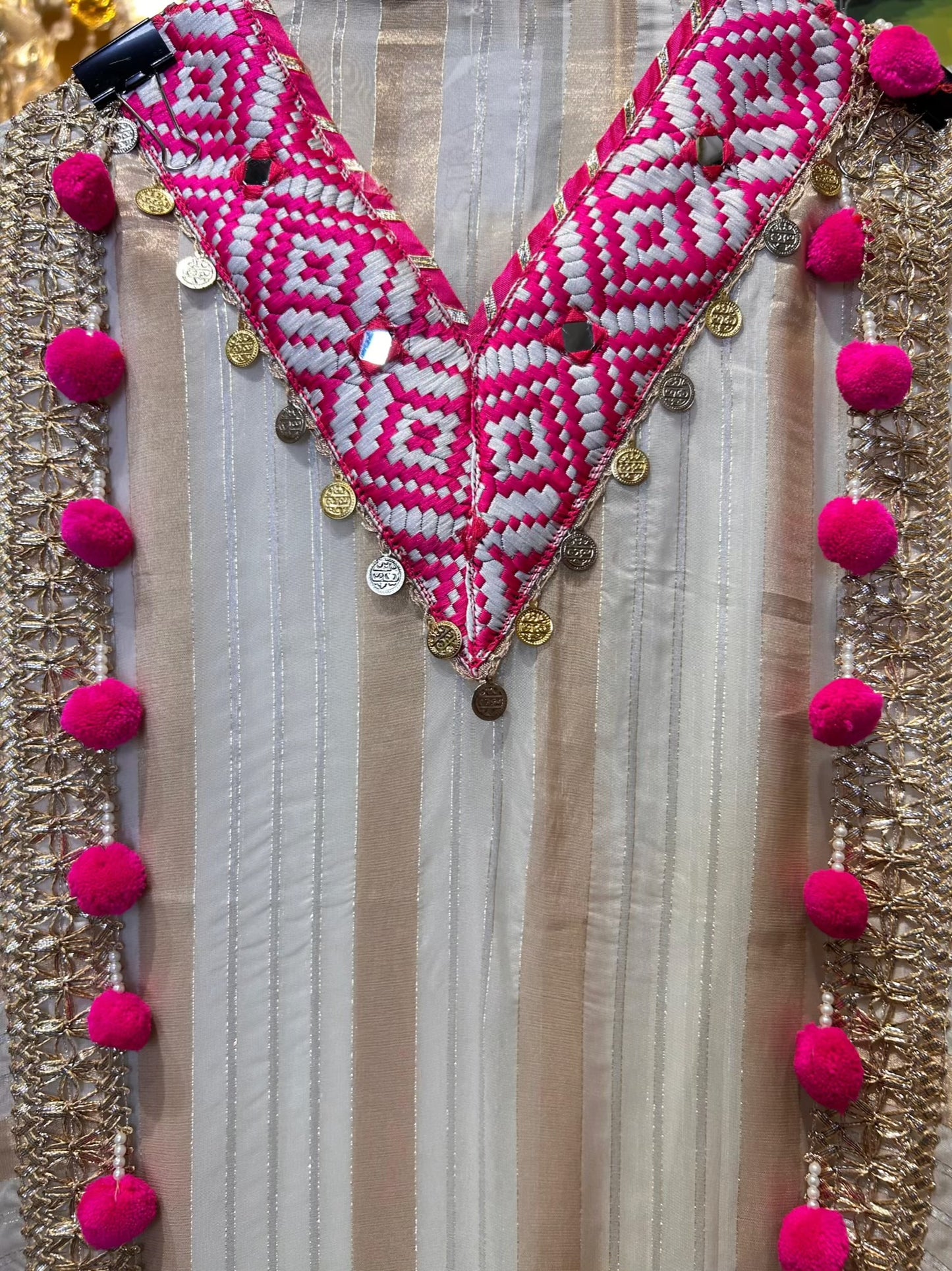 Gulnaar Noor Suit