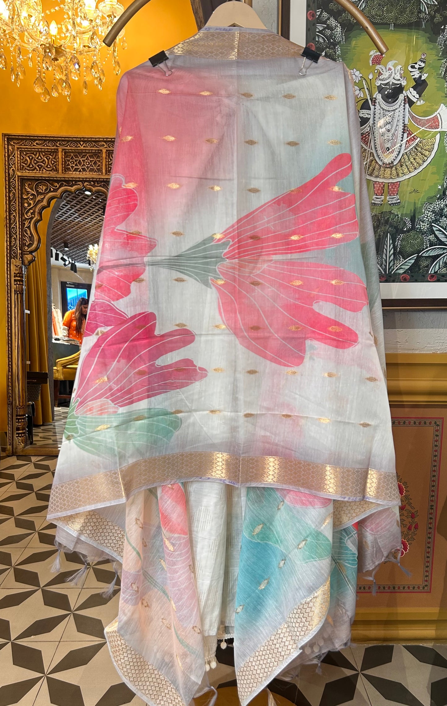 Inaaya Linen Printed Suit