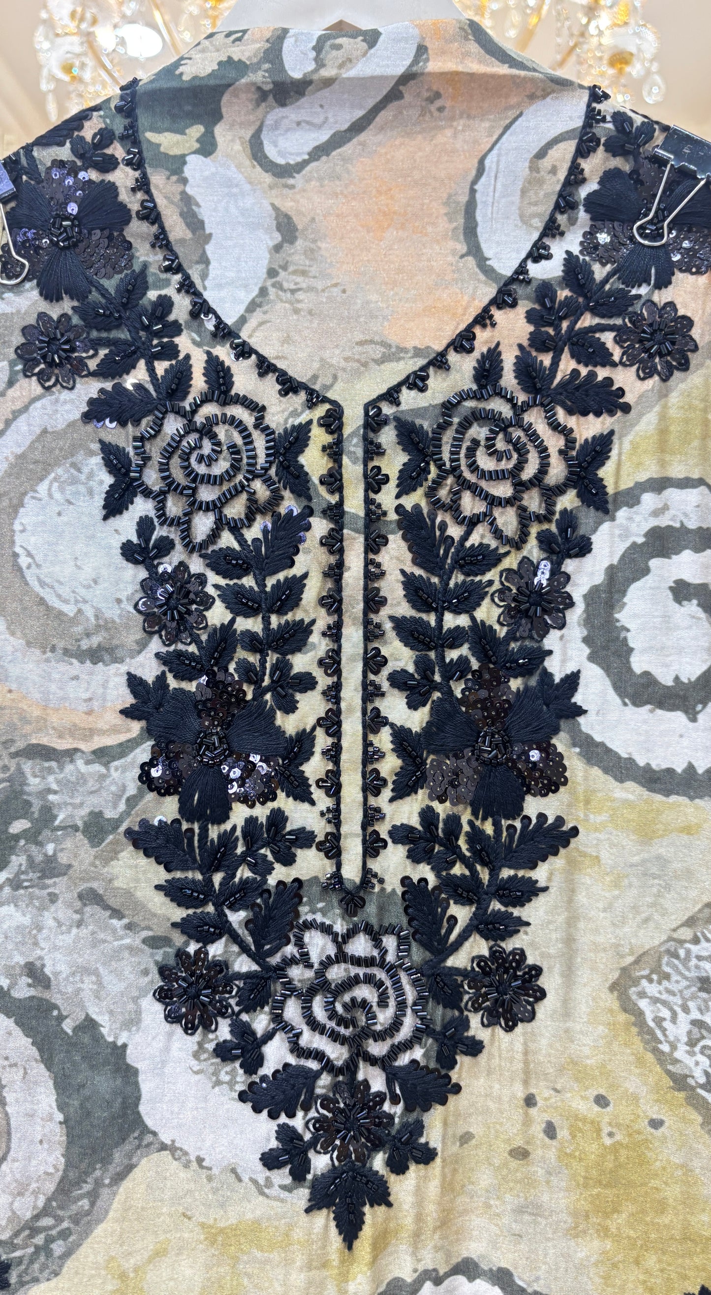 Ruhaani Muslin Suit
