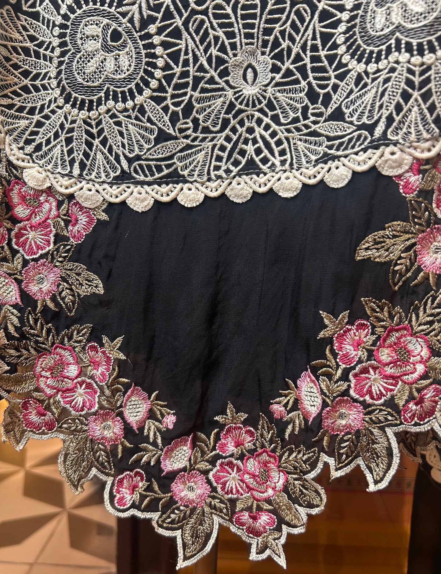 Zohira Organza Suit (Black)