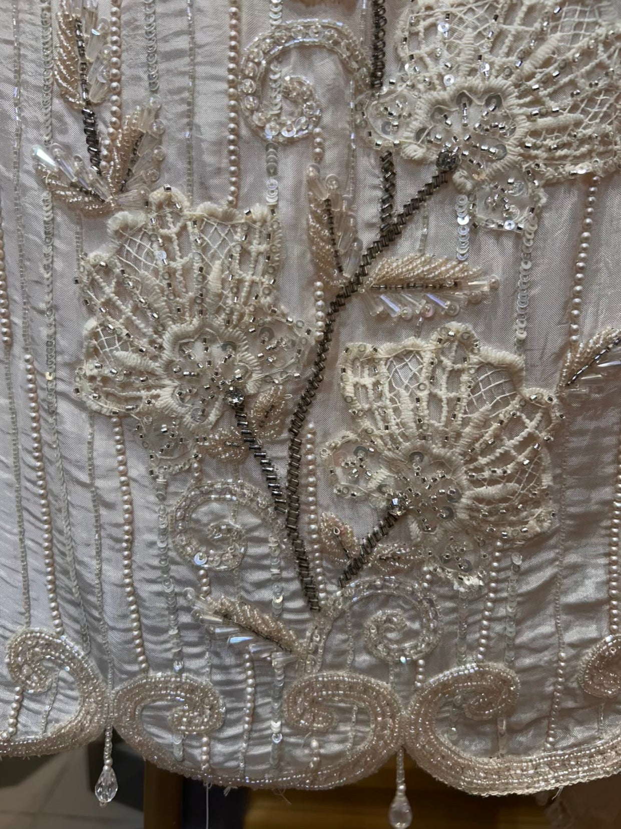 Naaz-e-Gulshan (Ivory)