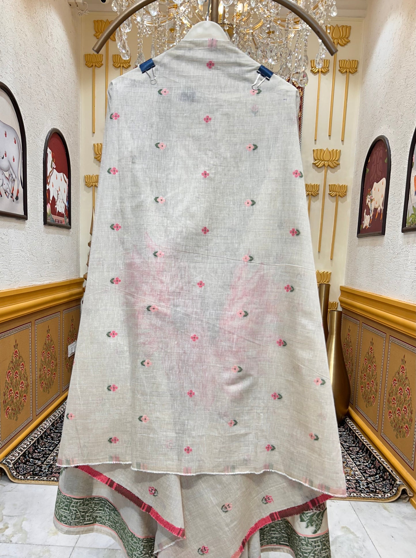 Iraaya Jamdani Noor Suit (Pink)