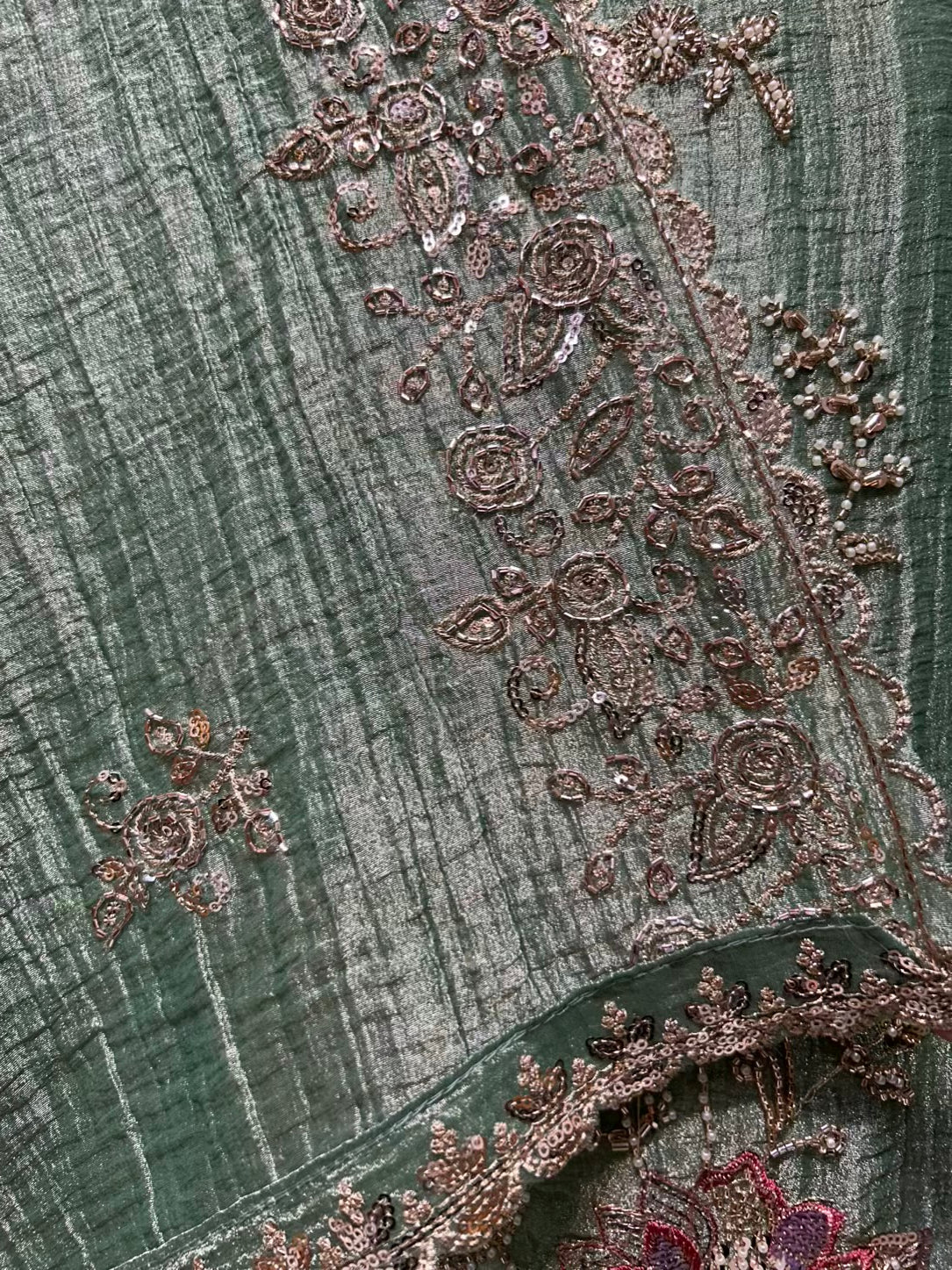 Iraaya Kinari Softloom Suit (Green)