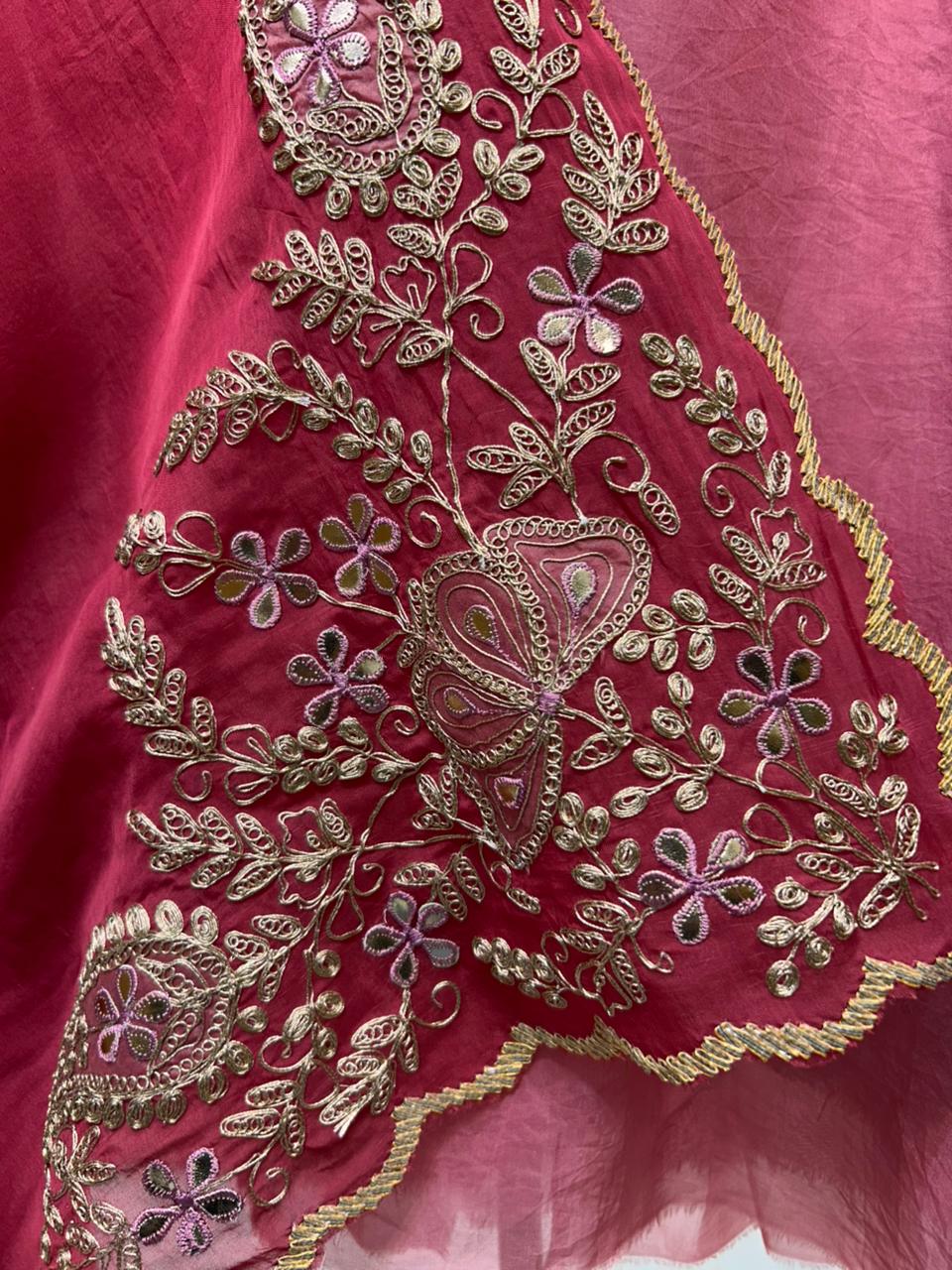 Arezya Dori Leather Élan Suit (Pink)