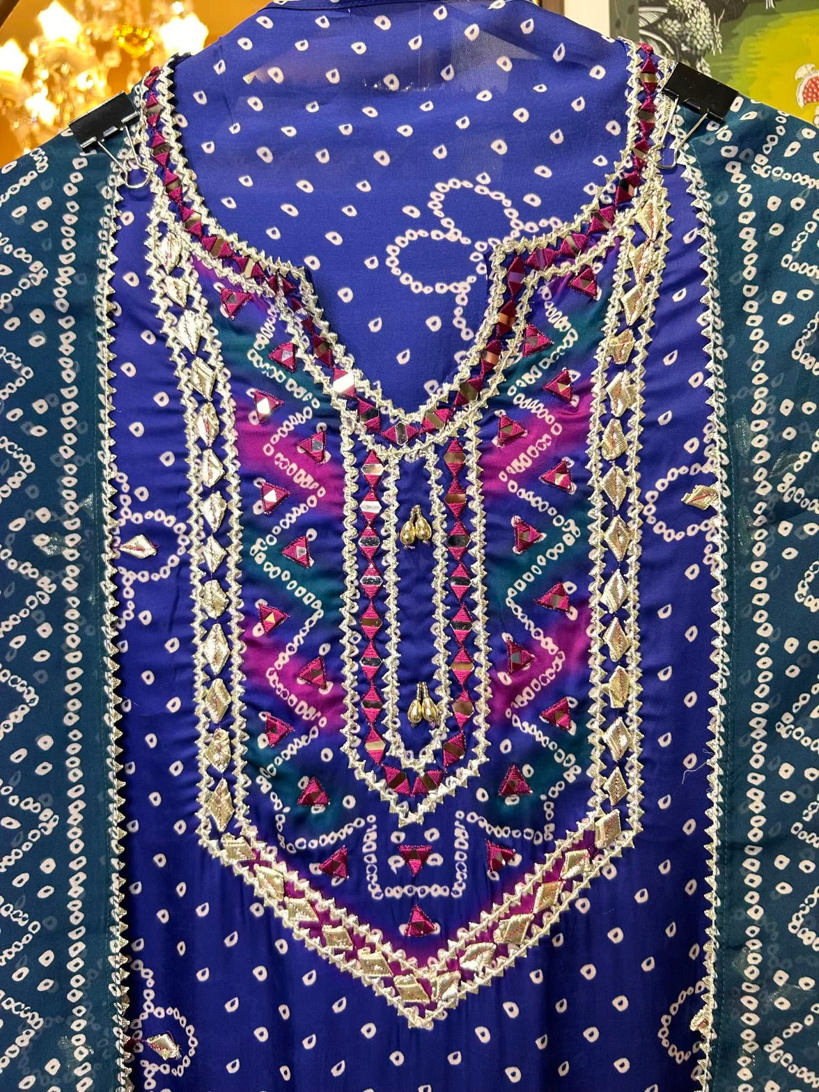 Noorain-é-Bandhej Suit (Blue)