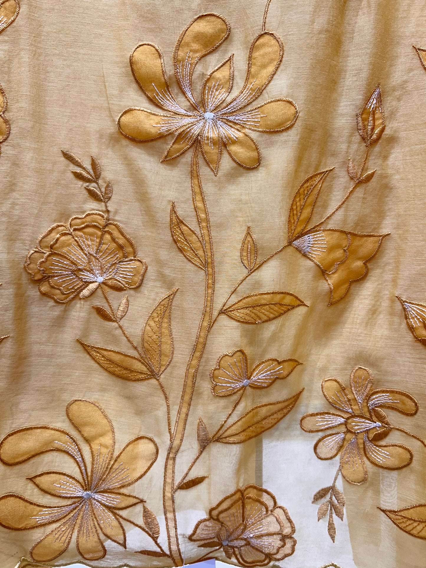 Saanvi Appliqué Grace Suit (Mustard)