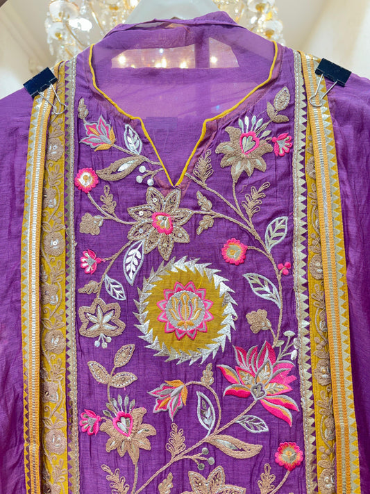 Aaradhya Zari Chanderi Suit