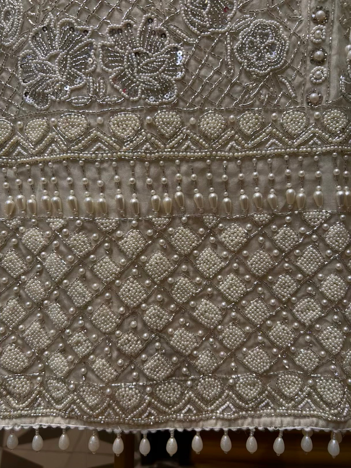 Siyaara Organza Suit (Ivory)