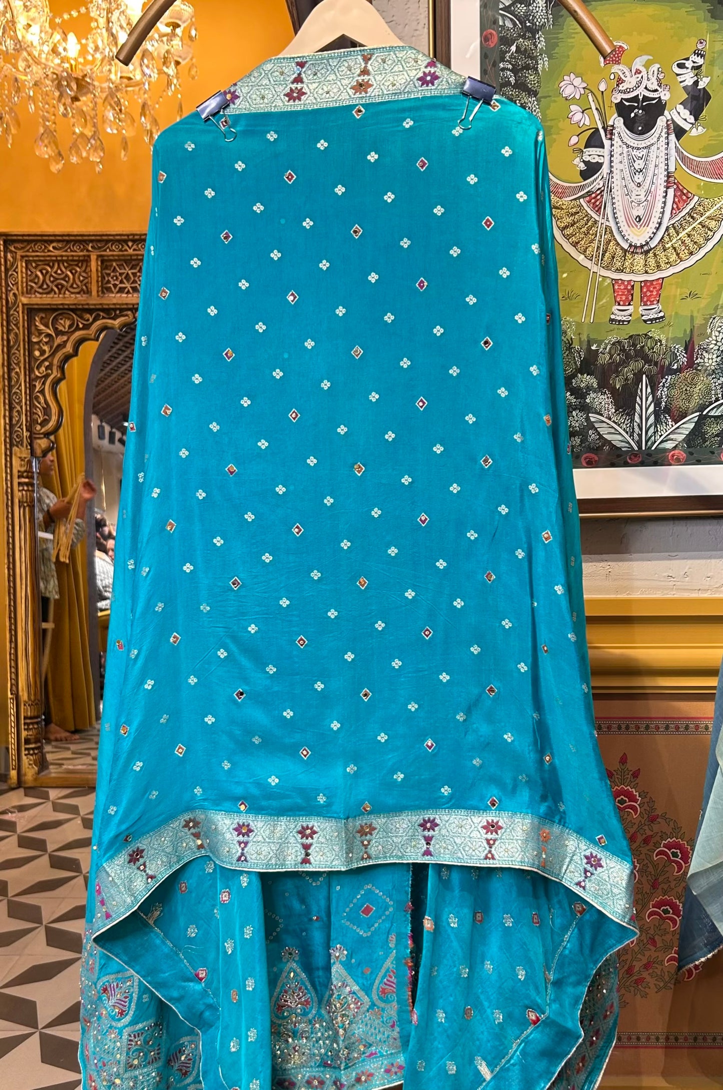 Khwabgah Bandhani Suit (Turquoise)