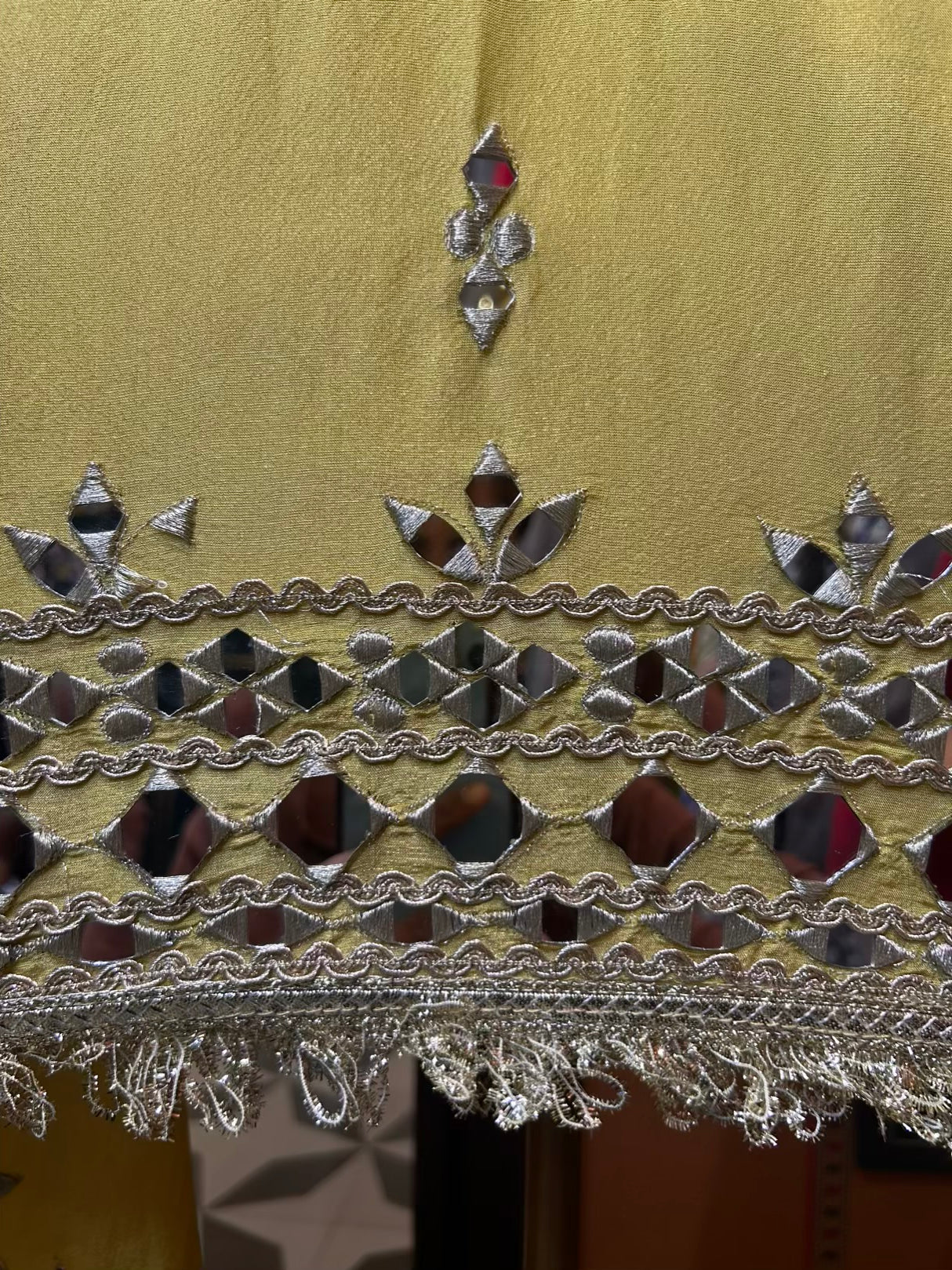 Ruh-e-Chamkan (Yellow)