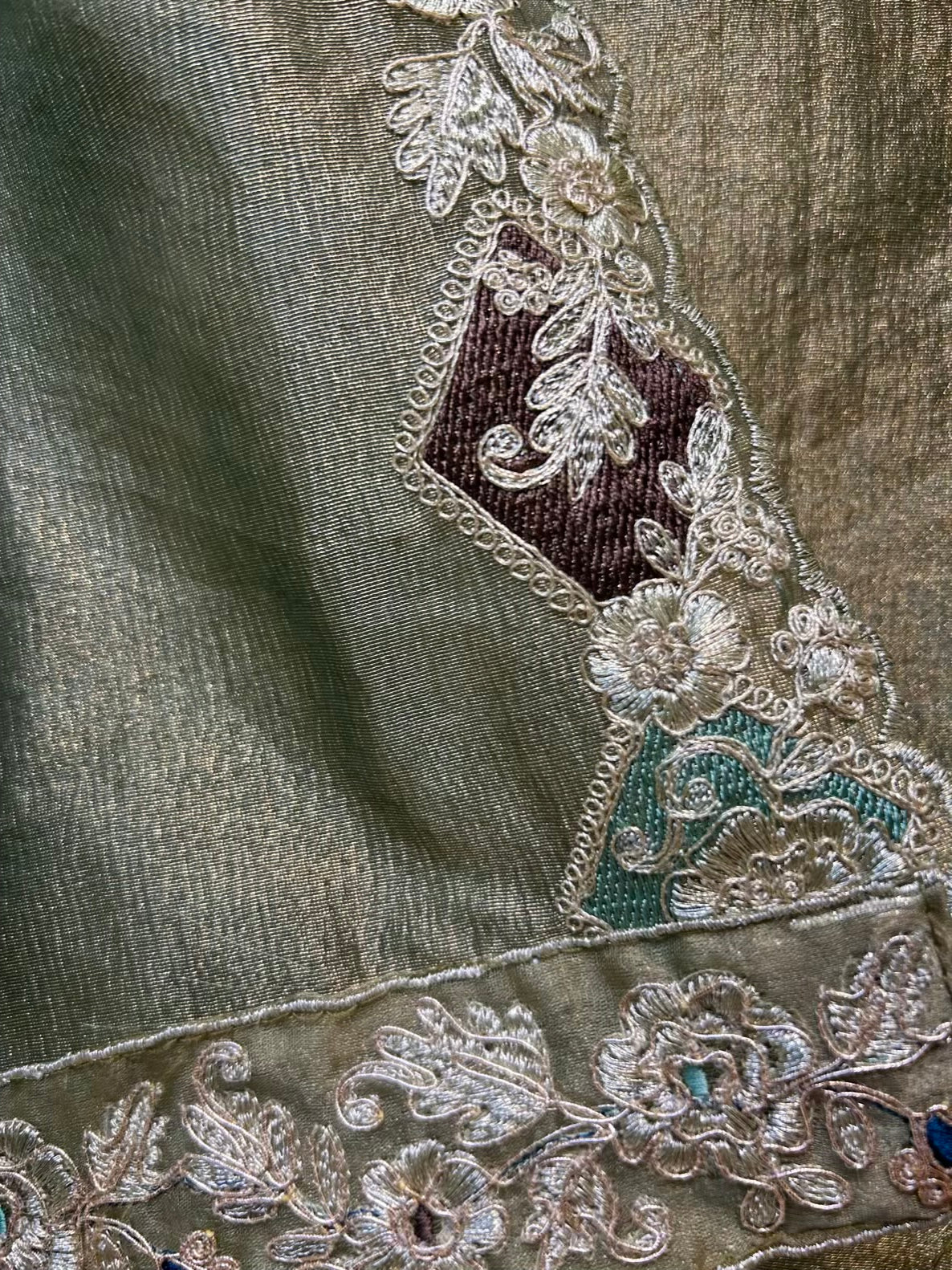 Aariza Tissue Gleam Suit (Green)