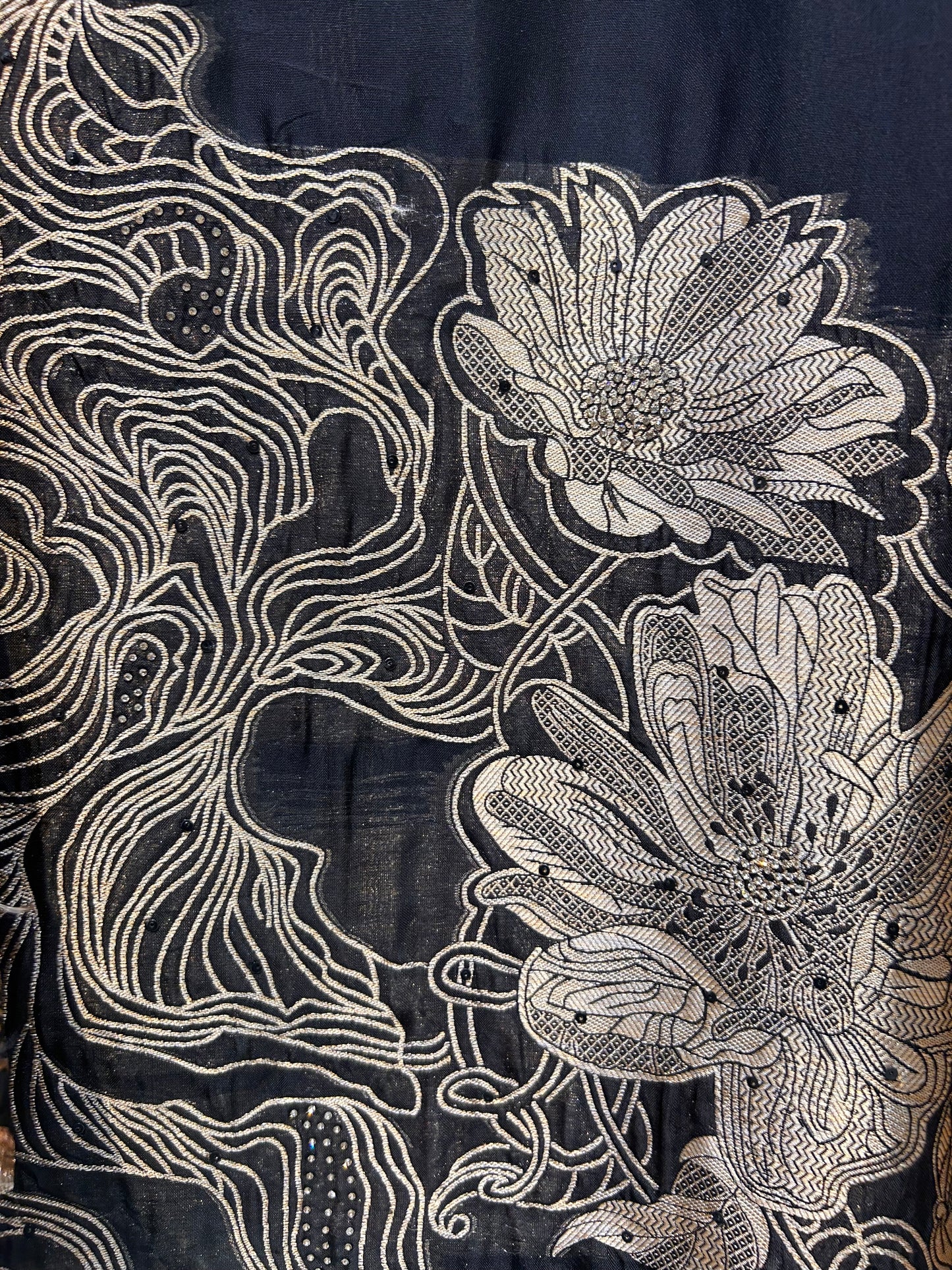 Gauhar Kashi Suit