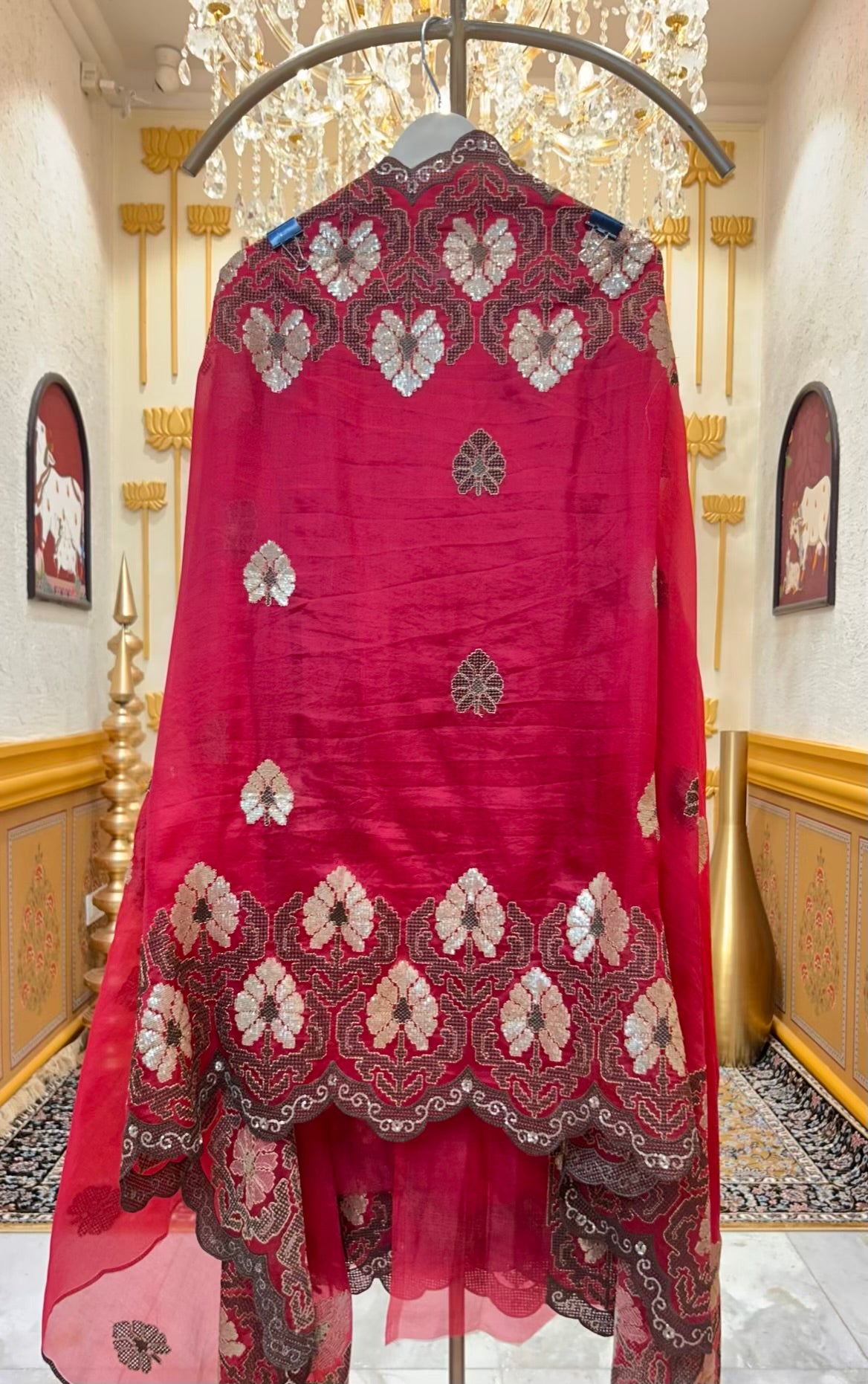 Zareená Éther Suit (Maroon)