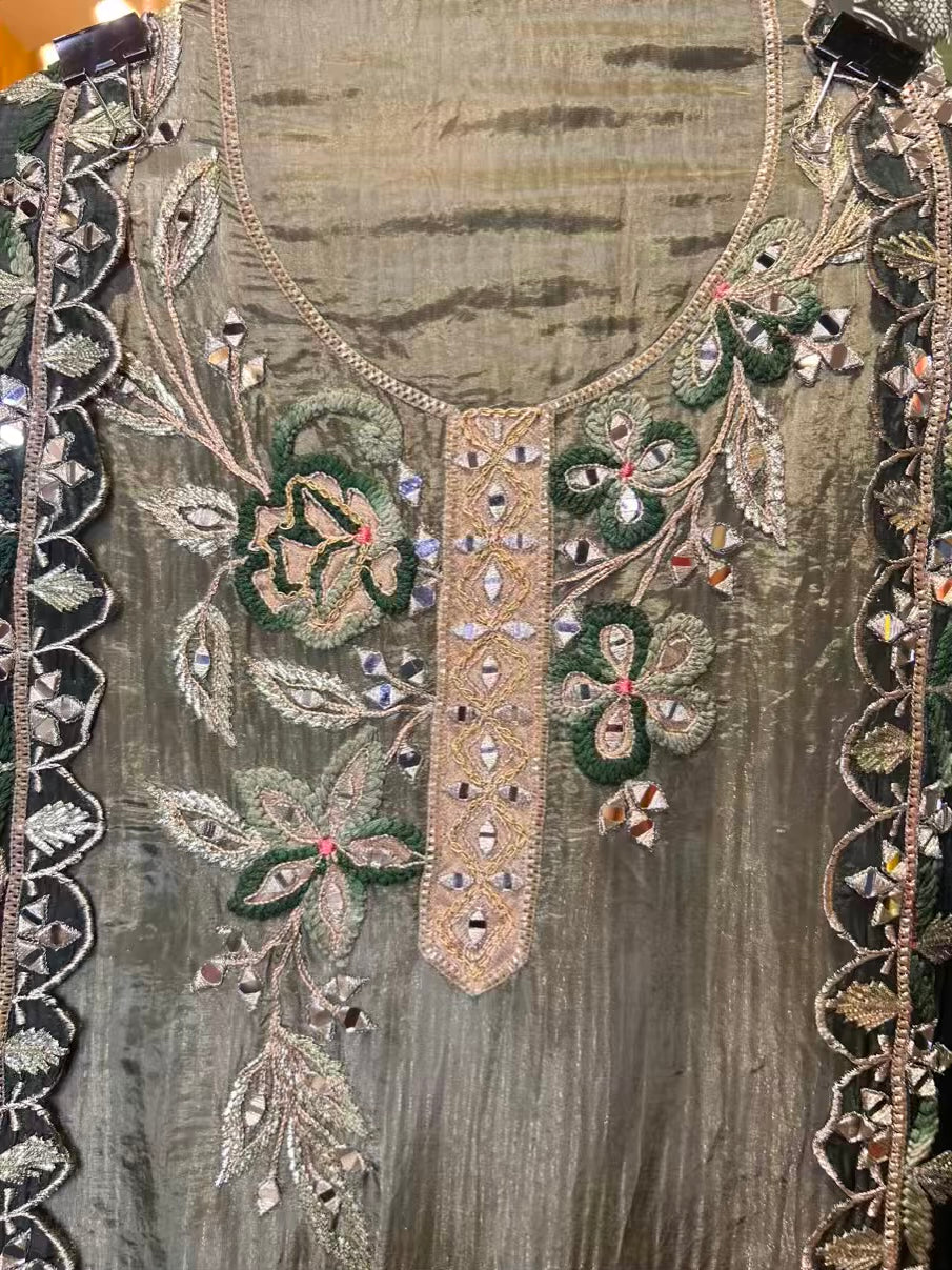 Chamak-e-Haya (Green)