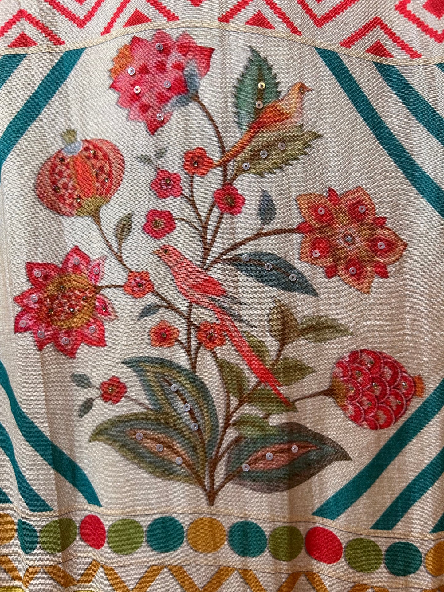 Zaima Muslin Suit