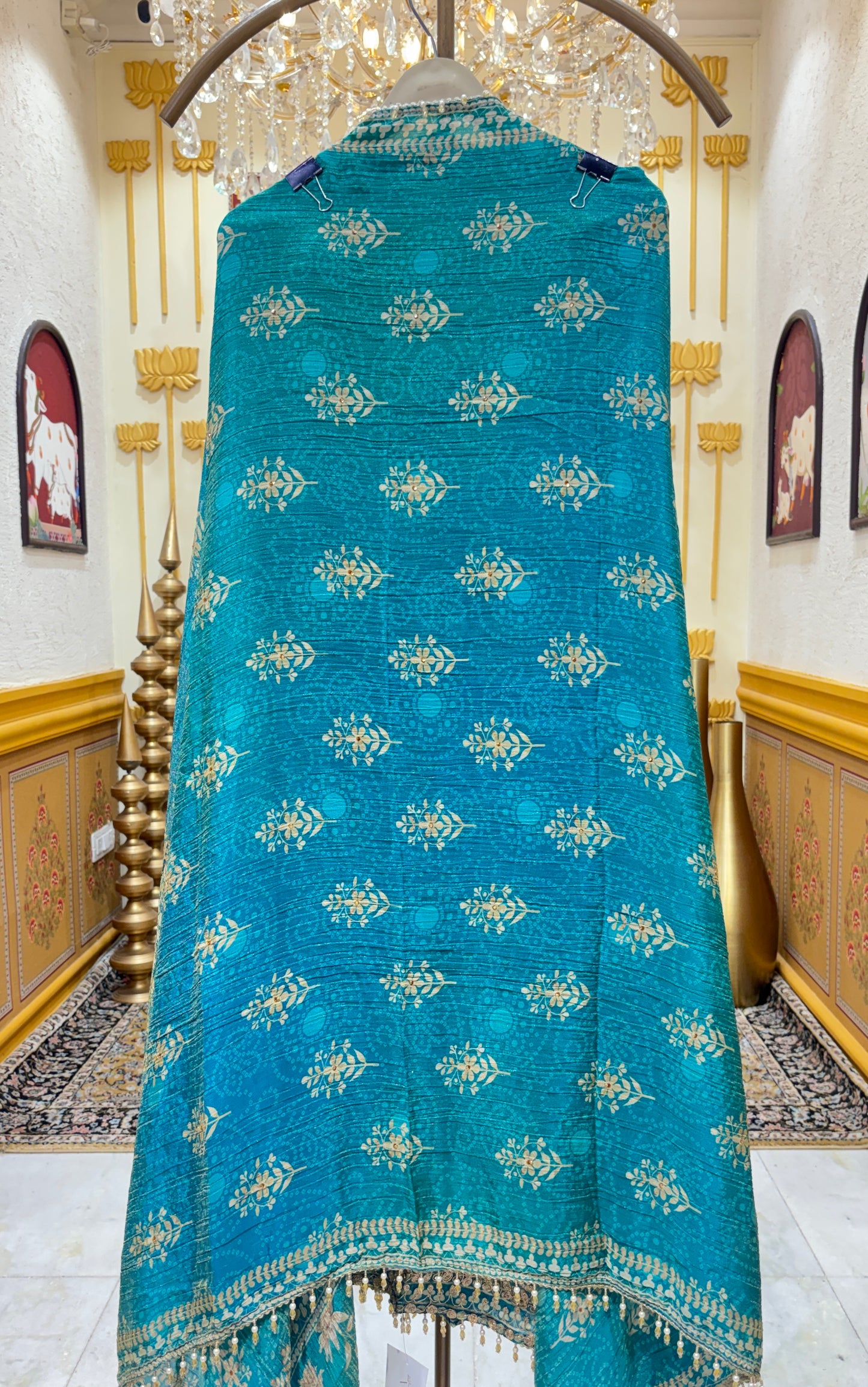 Noor Tissé Suit