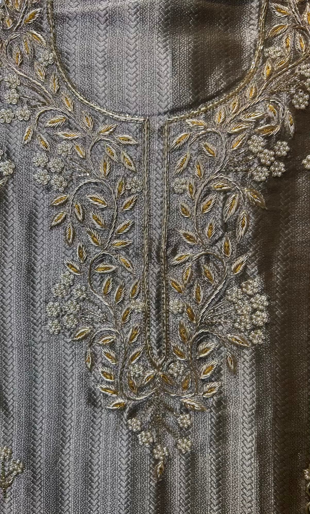 Zar-e-Gulshan (Silver Grey)