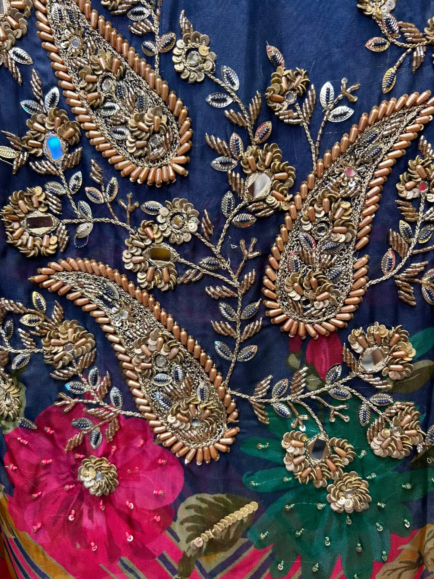 Leher-e-Noor (Blue)
