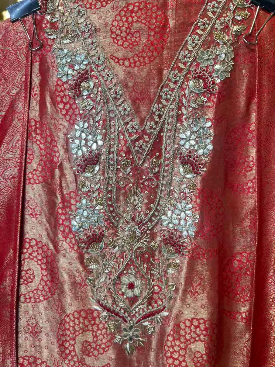 Ibtidaa Banarasi Suit (Red)