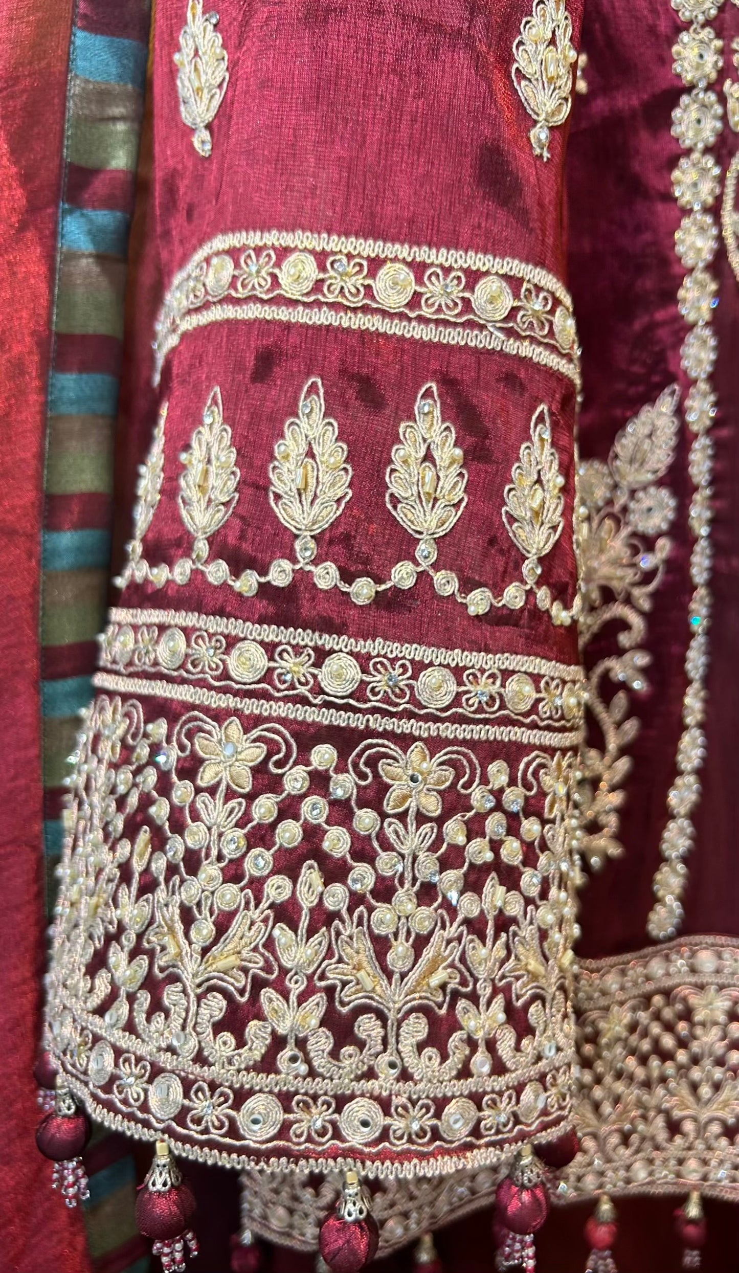 Sitareh Jhalak Suit