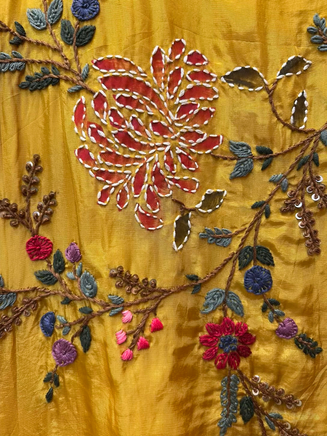 Zarehva Silk Organza Suit