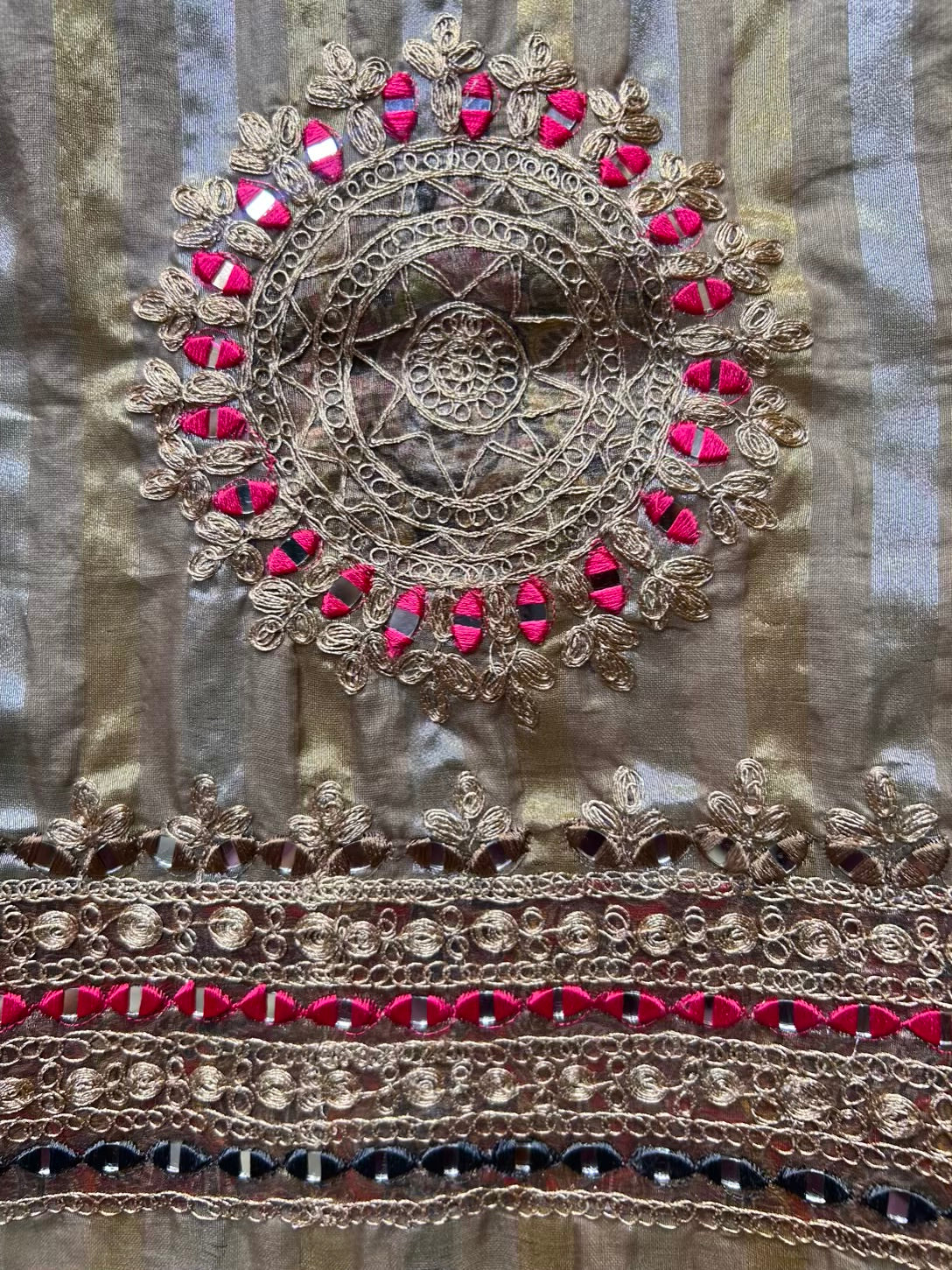 Arzoo Organza Suit (Beige)