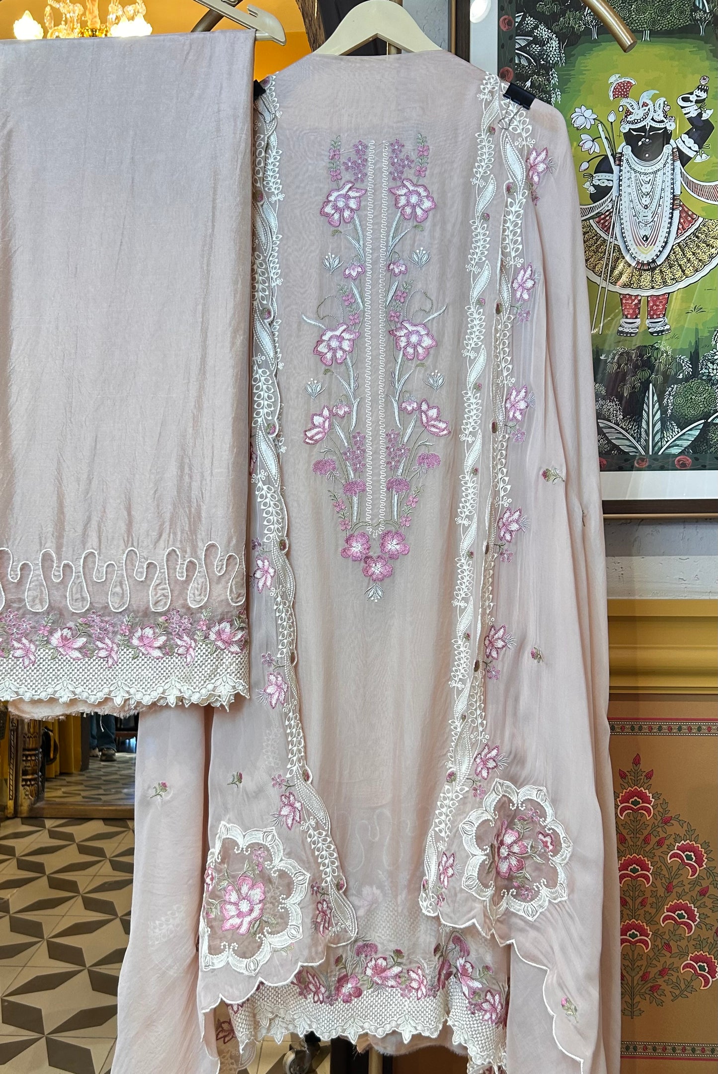 Shabnum Organza Suit (Beige)