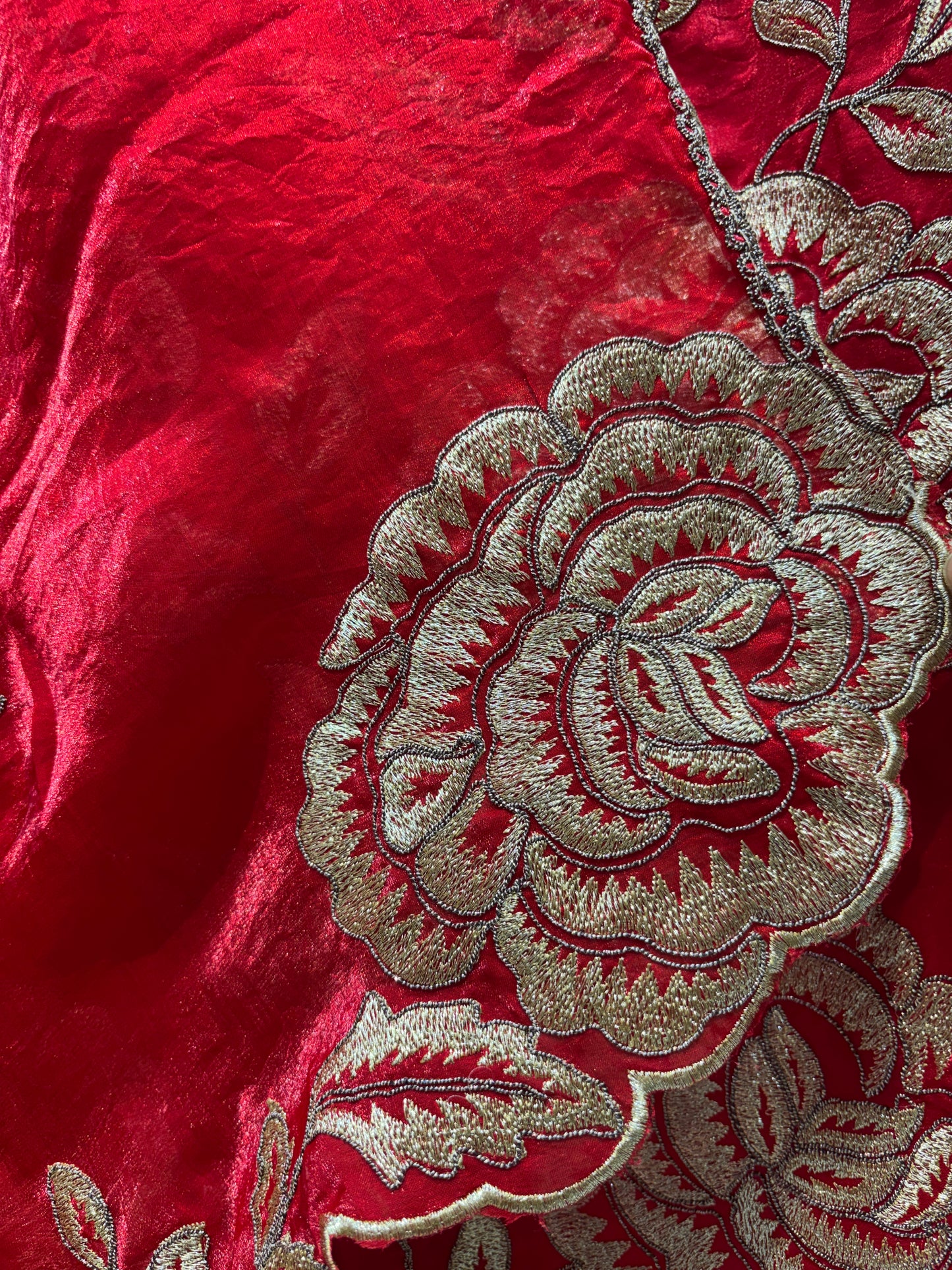 Noor Sheen Zari Suit