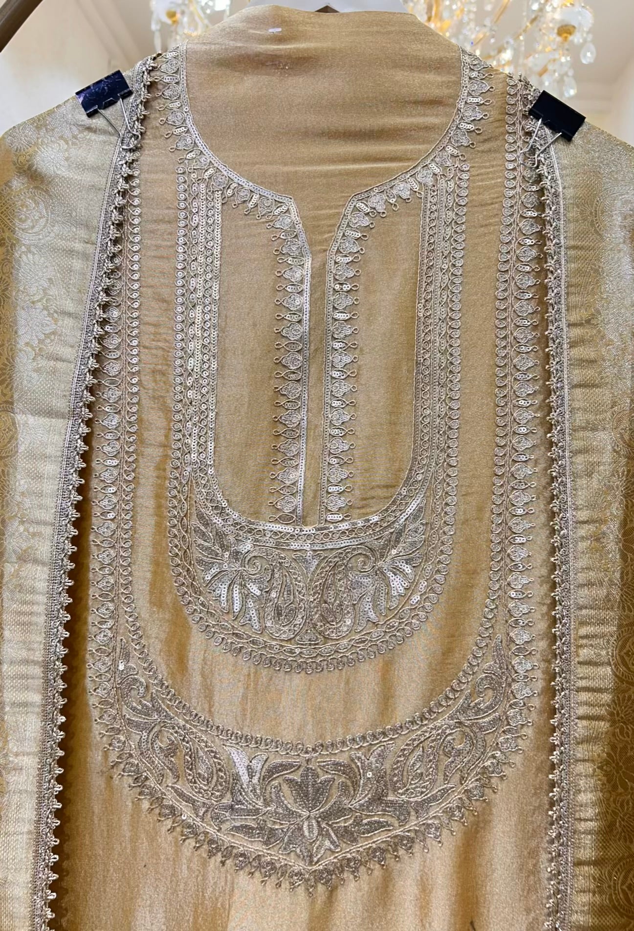 Sorelle Dori Sequin Banarasi Set