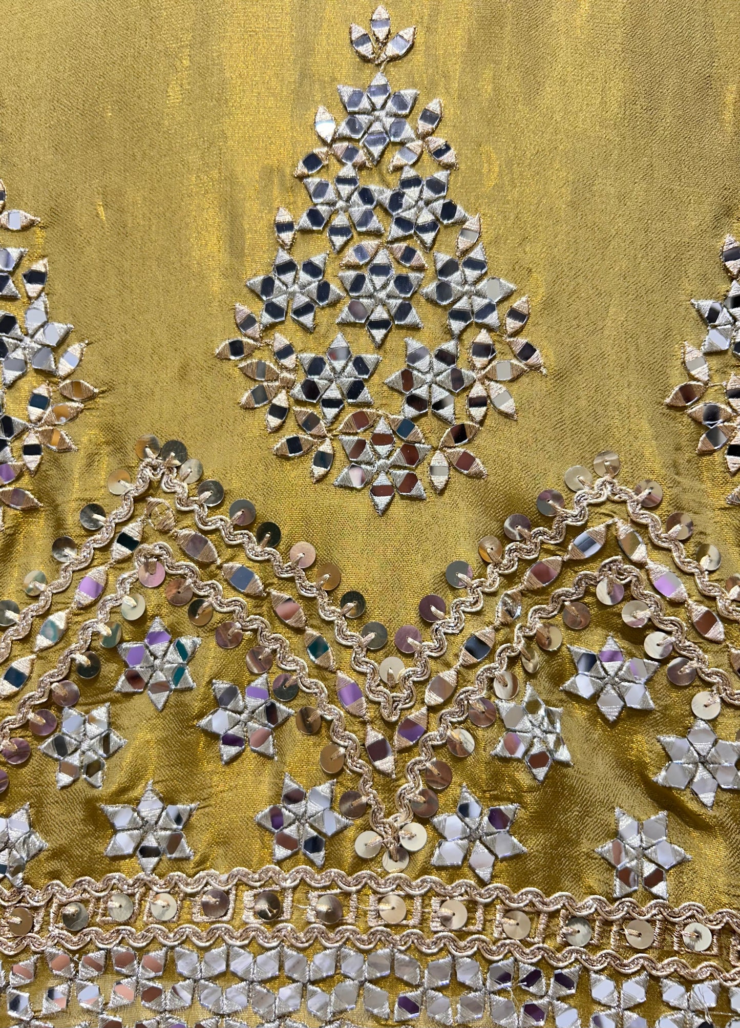 Azira Aaina Suit