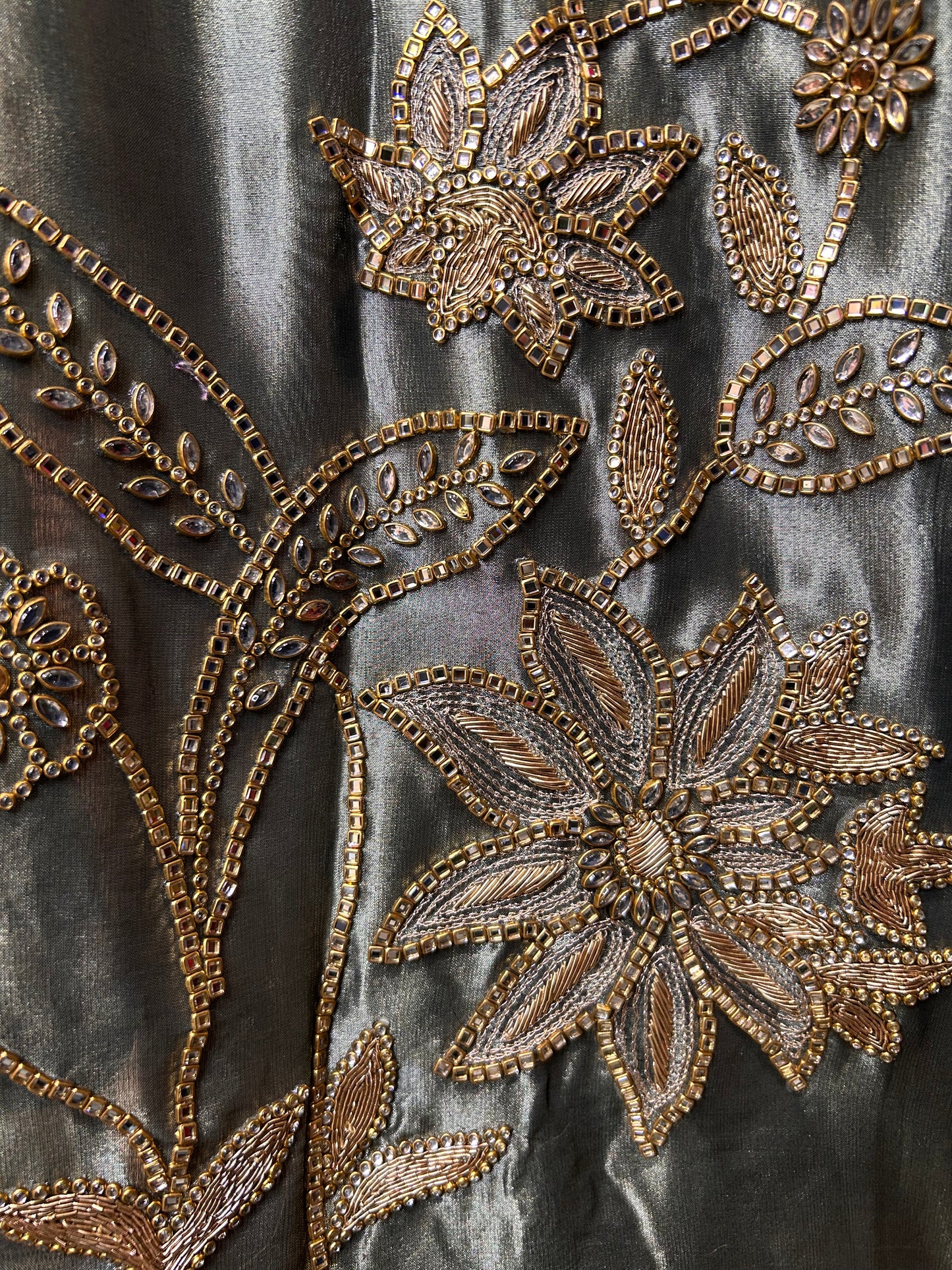 Noor-e-Taab (Dark Green)