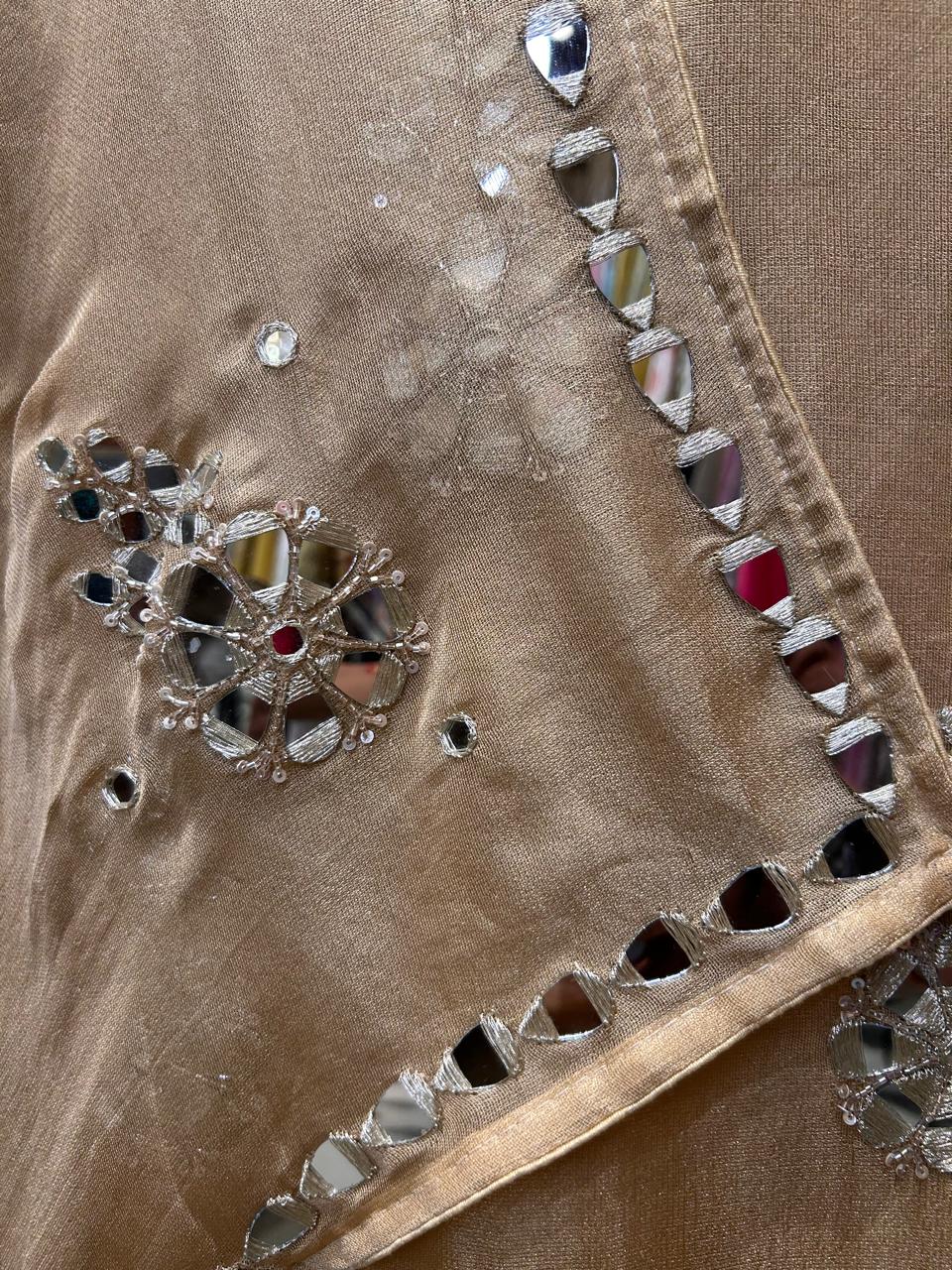 Arz-e-Zehan (Beige)