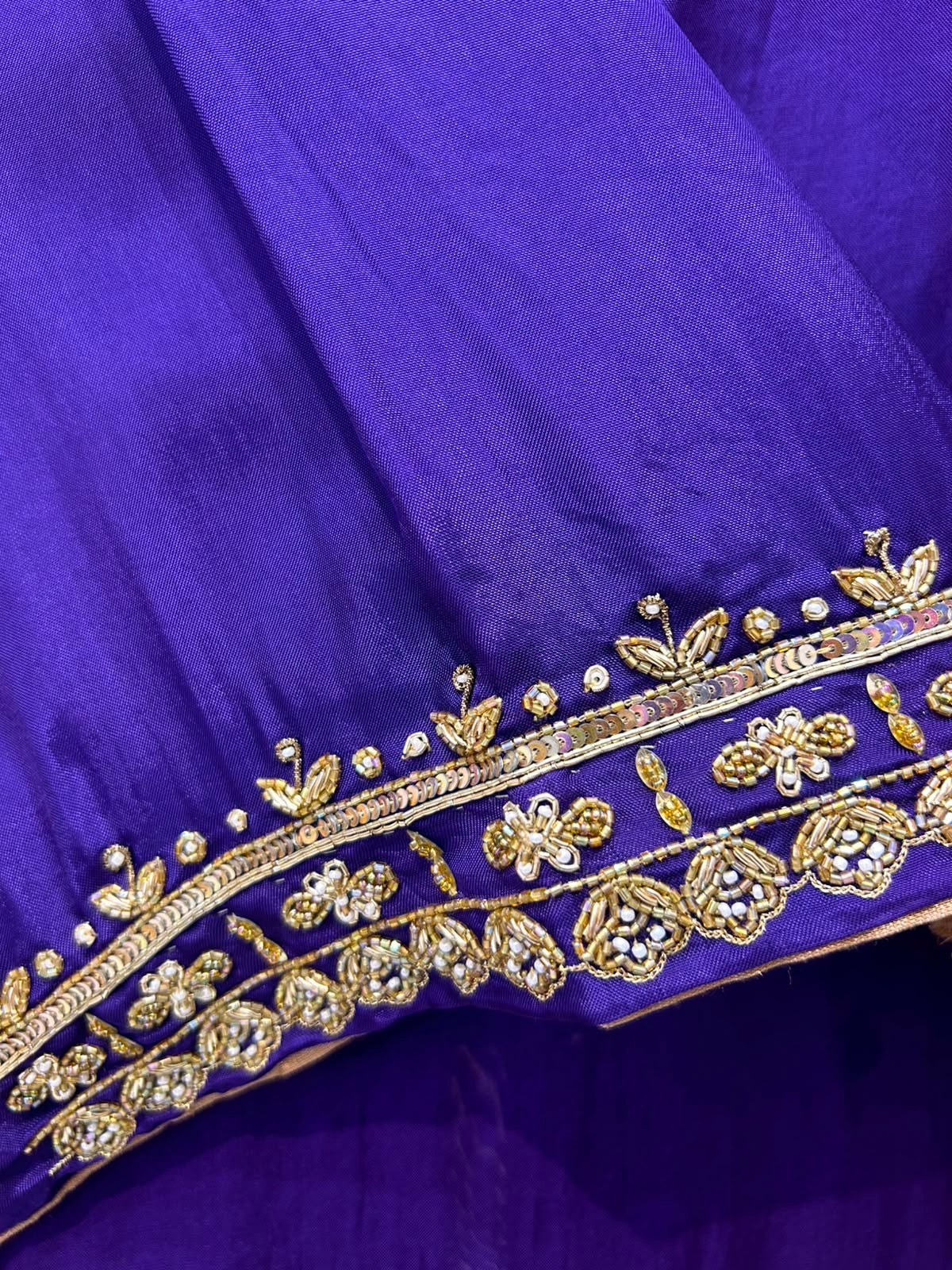 Neelambari Royale Suit