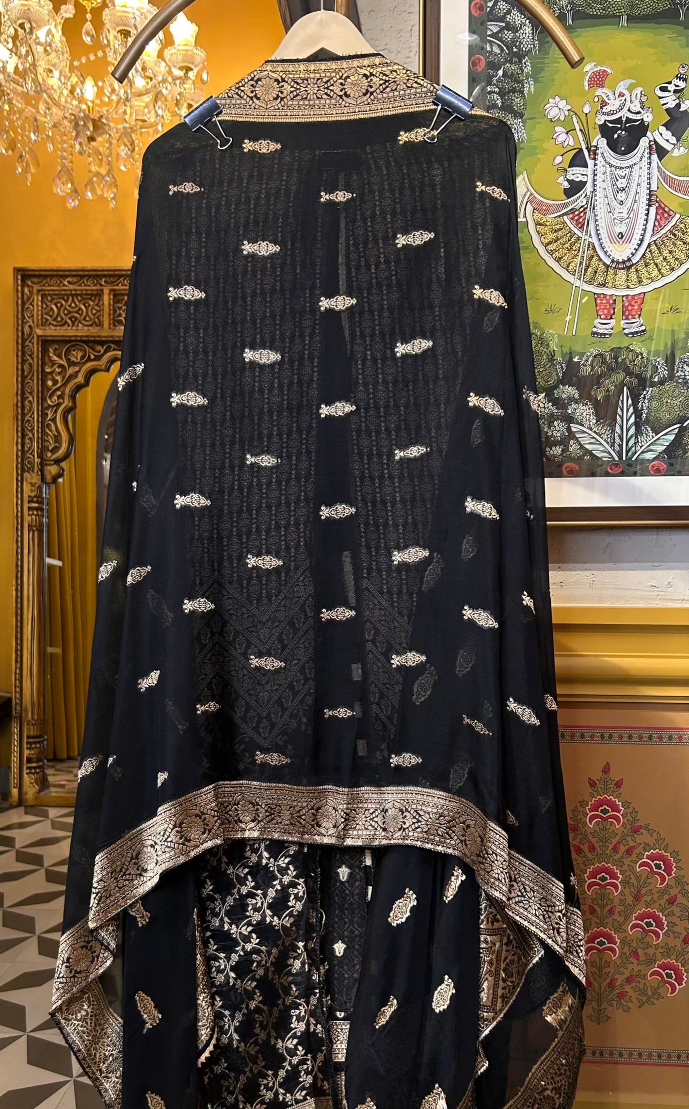 Zehn-e-Riwaayat (Black)