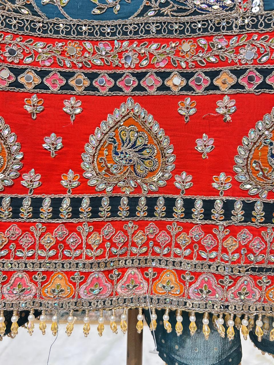 Aarna Stonework Farshi Set