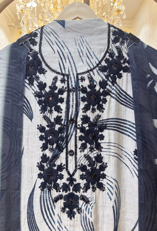 Aurelia Muslin Muse Suit