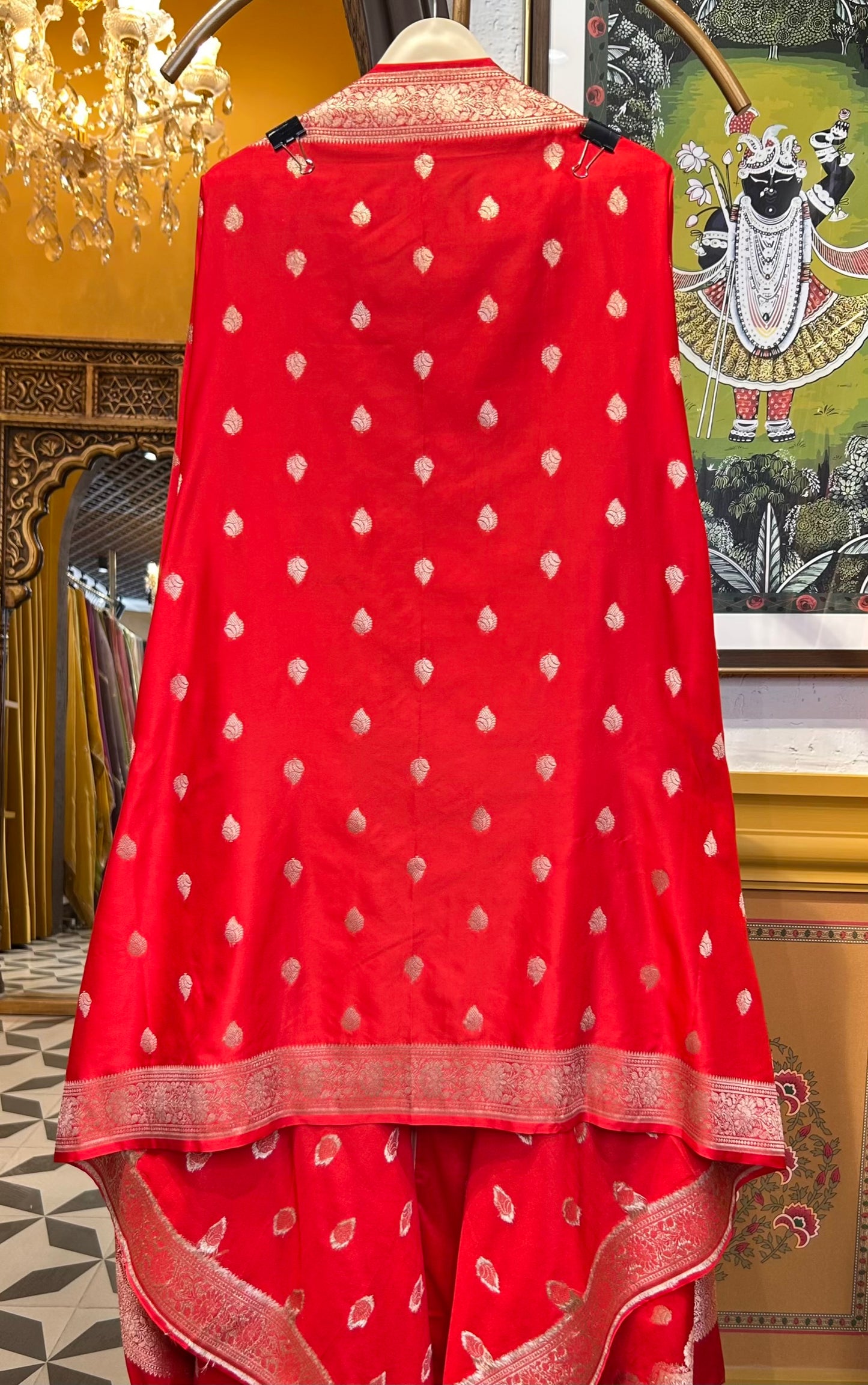 Zarposh Banarasi Suit (Red)