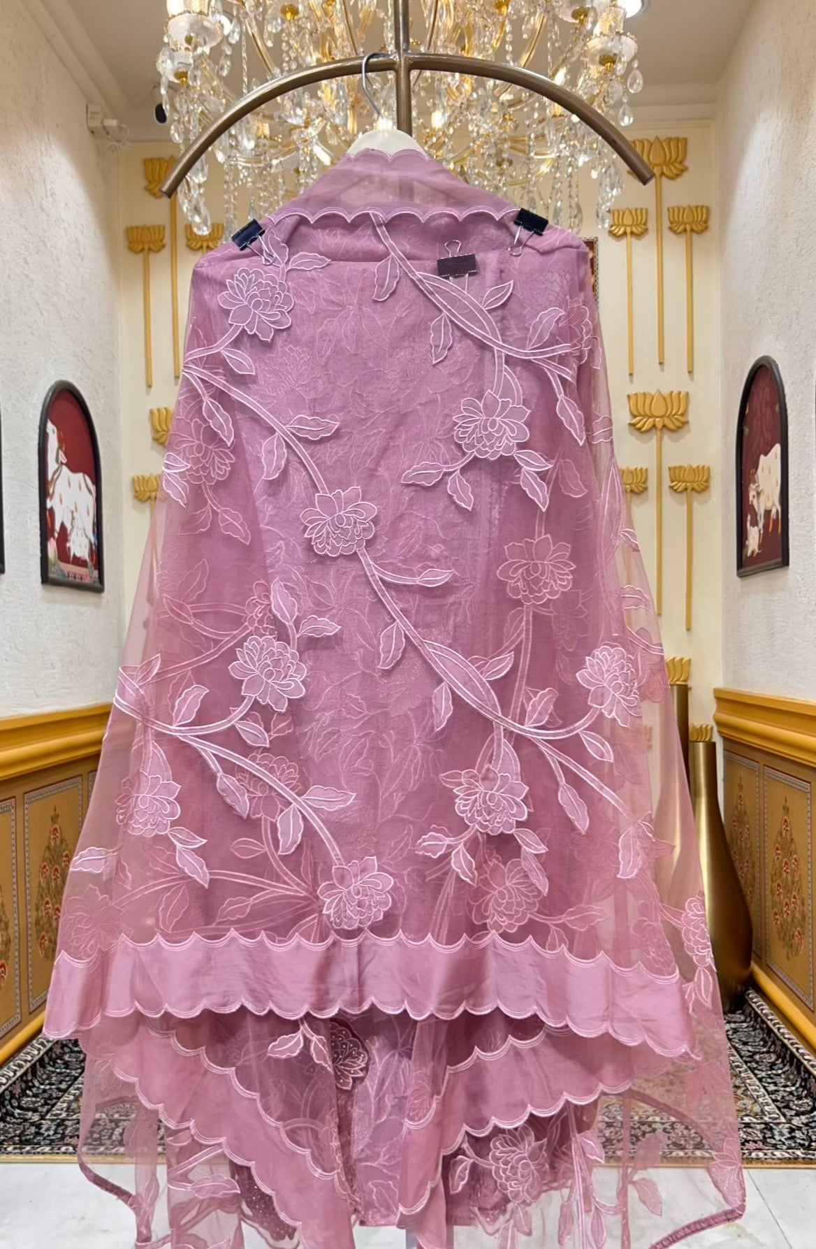Elina Appliqué Veil Suit (Lavender)