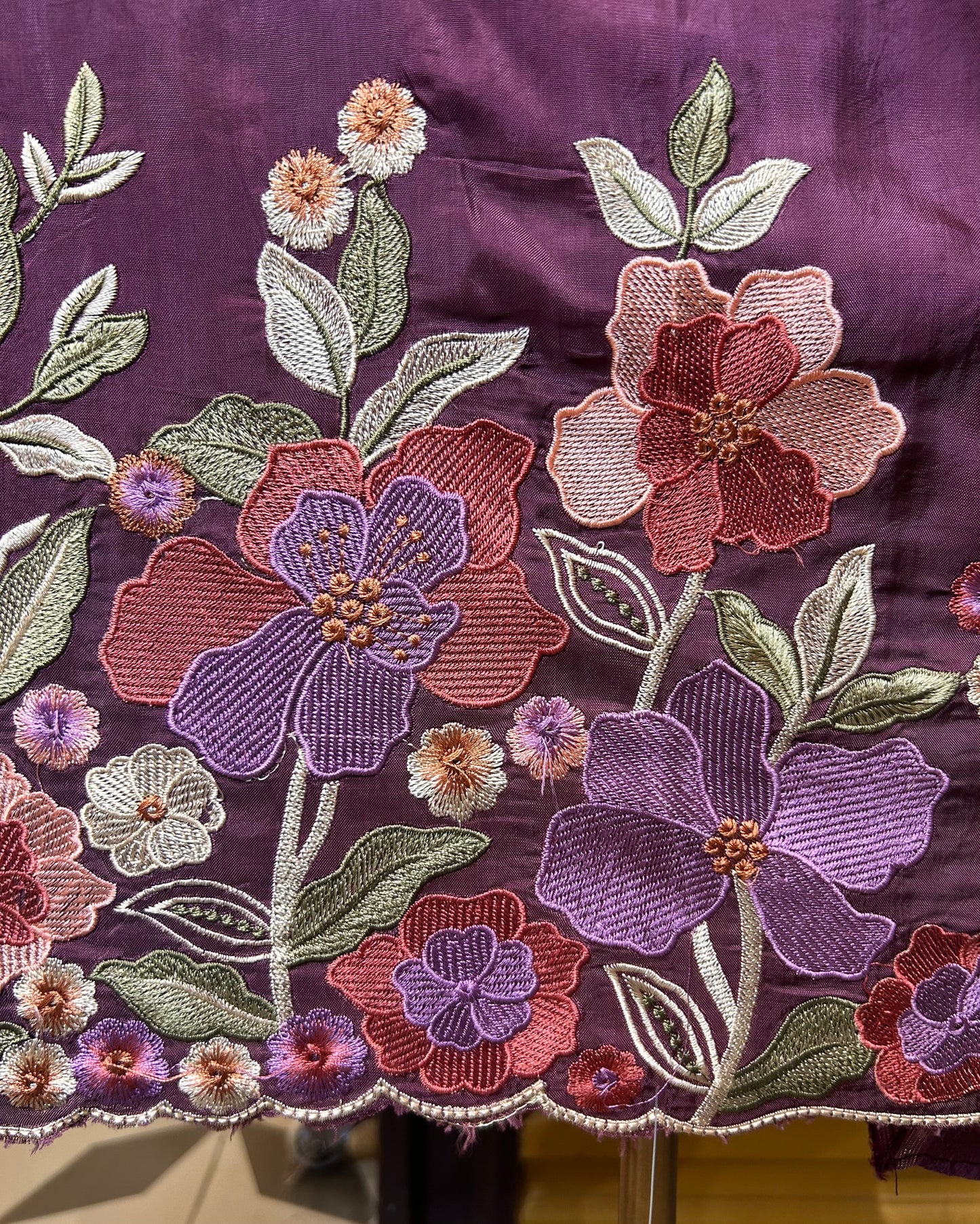 Resham Rang Suit (Wine)