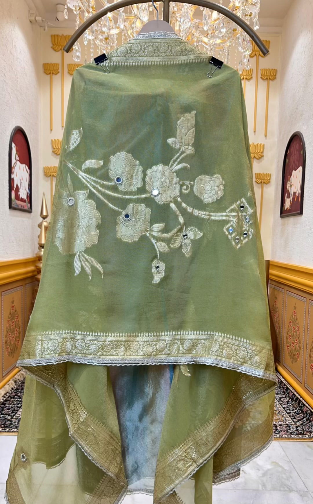 Zarfeena Mirror Taj Suit (Green)