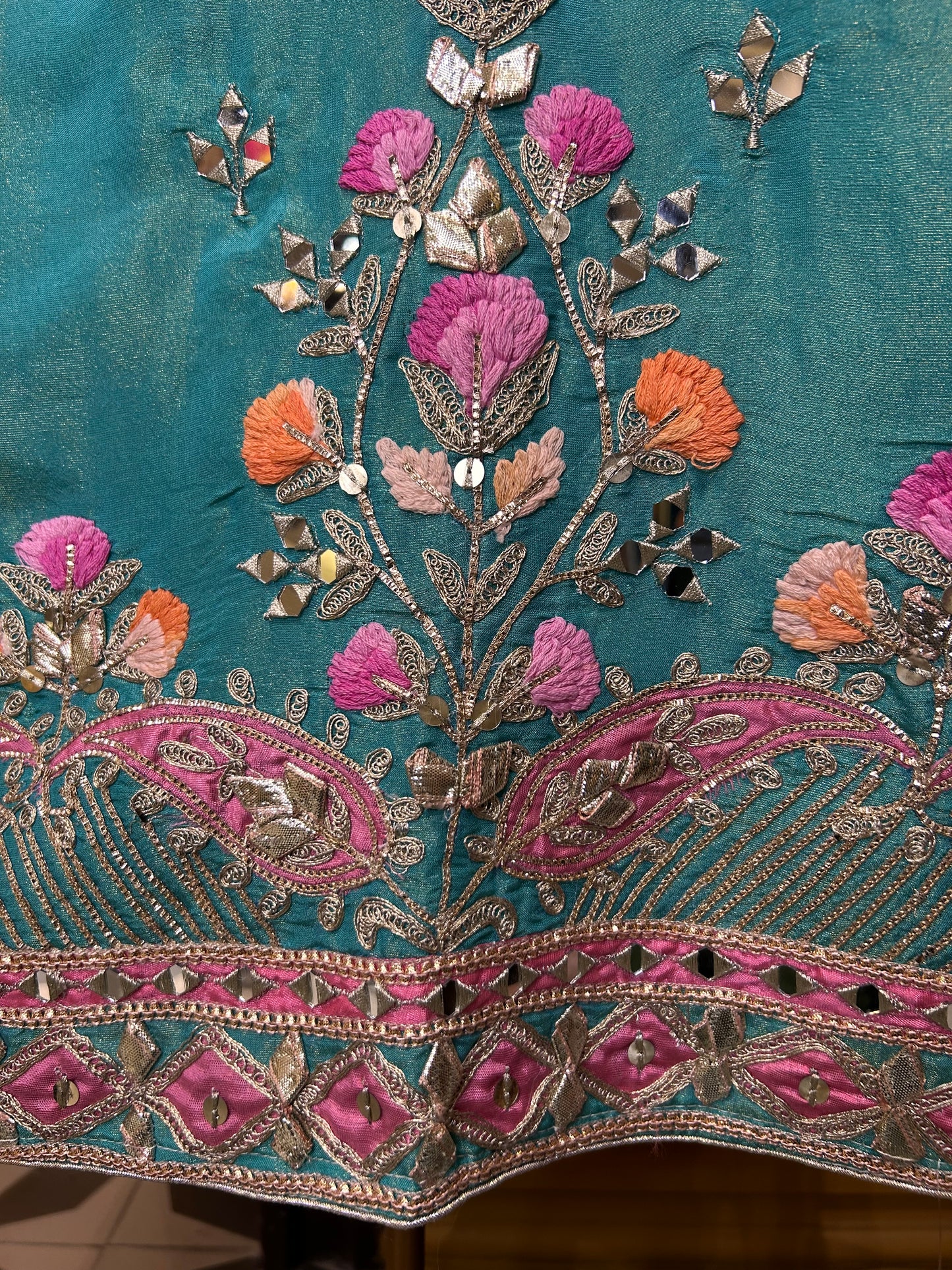 Noor-e-Naqsh (Turquoise)