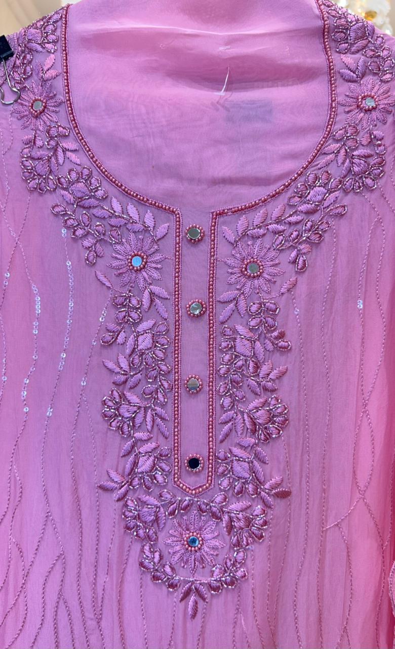 Zarvika Adaayat Suit (Pink)