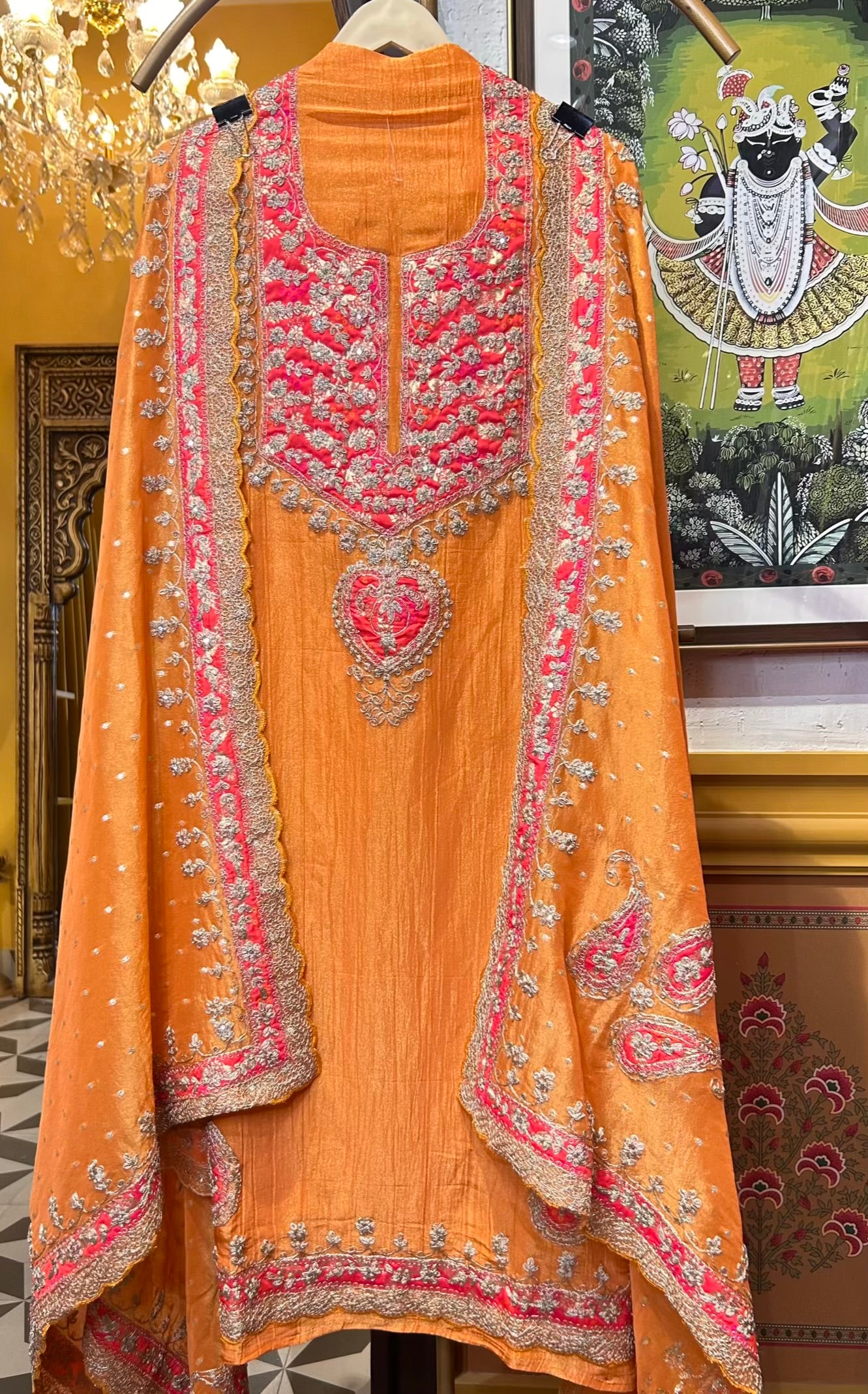 Zarbaaf Tissue Suit (Orange)