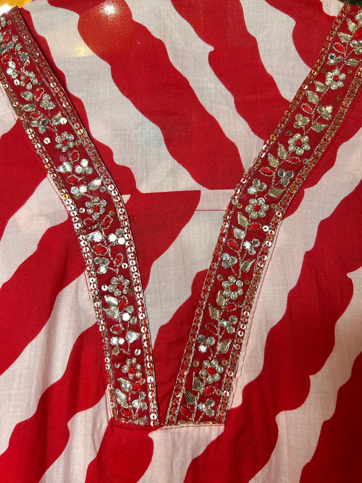 Pehra Cotton Suit (Red)