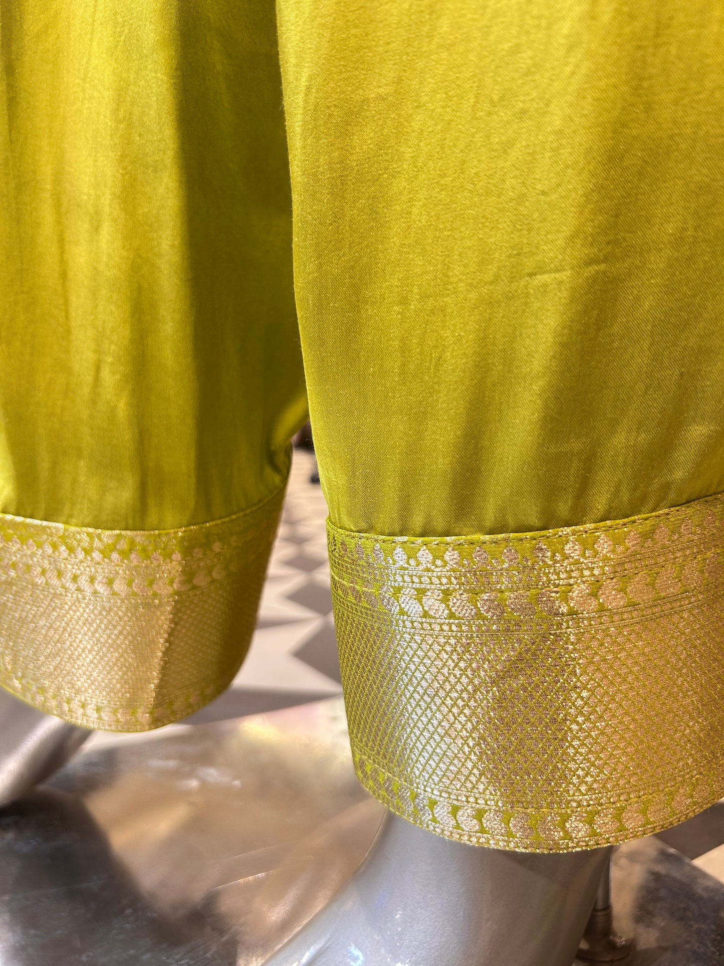 Shahbano Banarasi Co-Ord Set